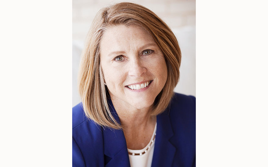 Del Mari Runck wins 'Friend of Alexandria Lakes Area Chamber of Commerce' award - Vimarsana News