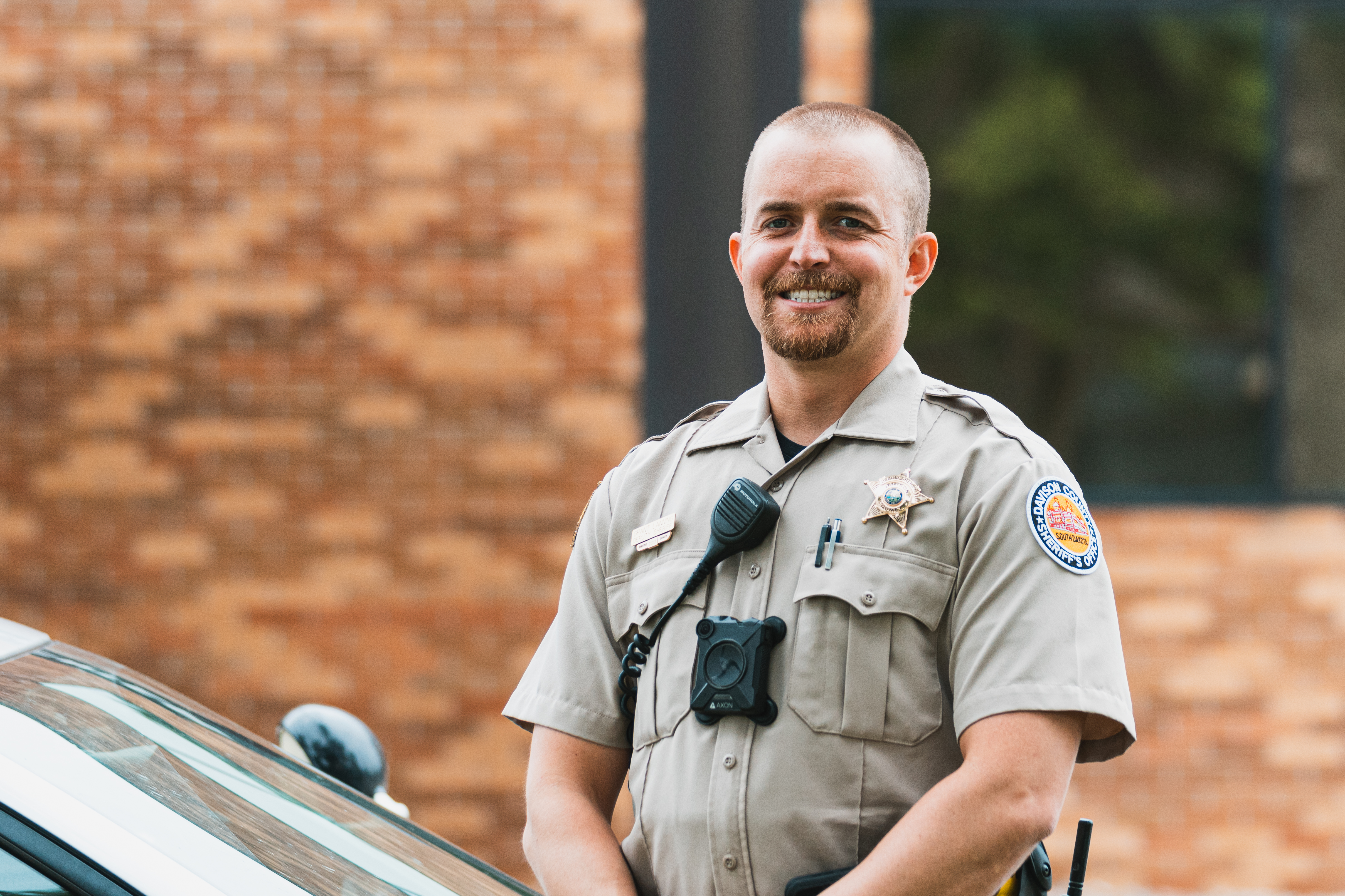 Like father, like son: Lanning brings unique law enforcement background to Davison County Sheriff's Office - Vimarsana News