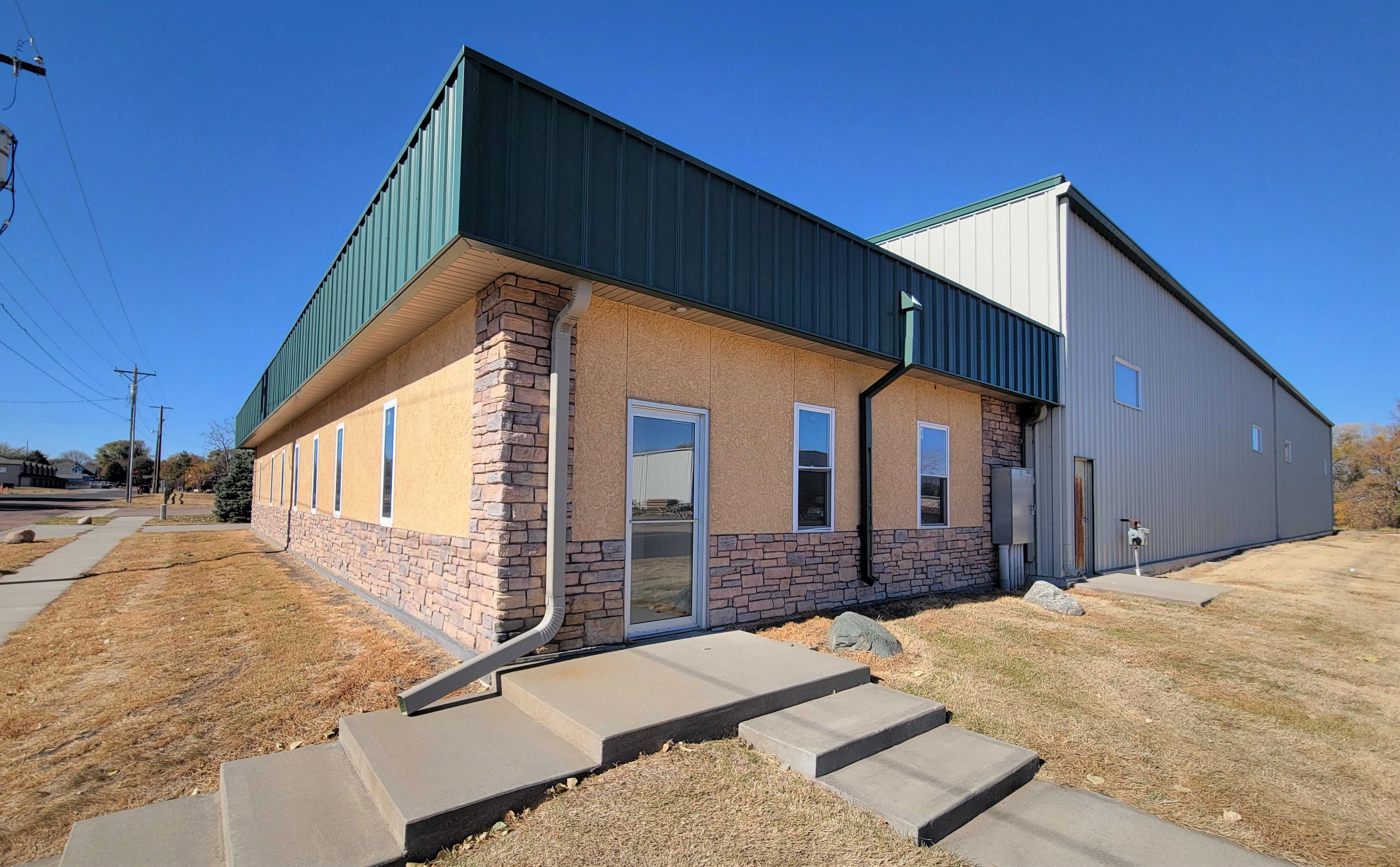 Mitchell City Council to consider tweaking ordinance to allow SD horse feed company's indoor crop production - Vimarsana News