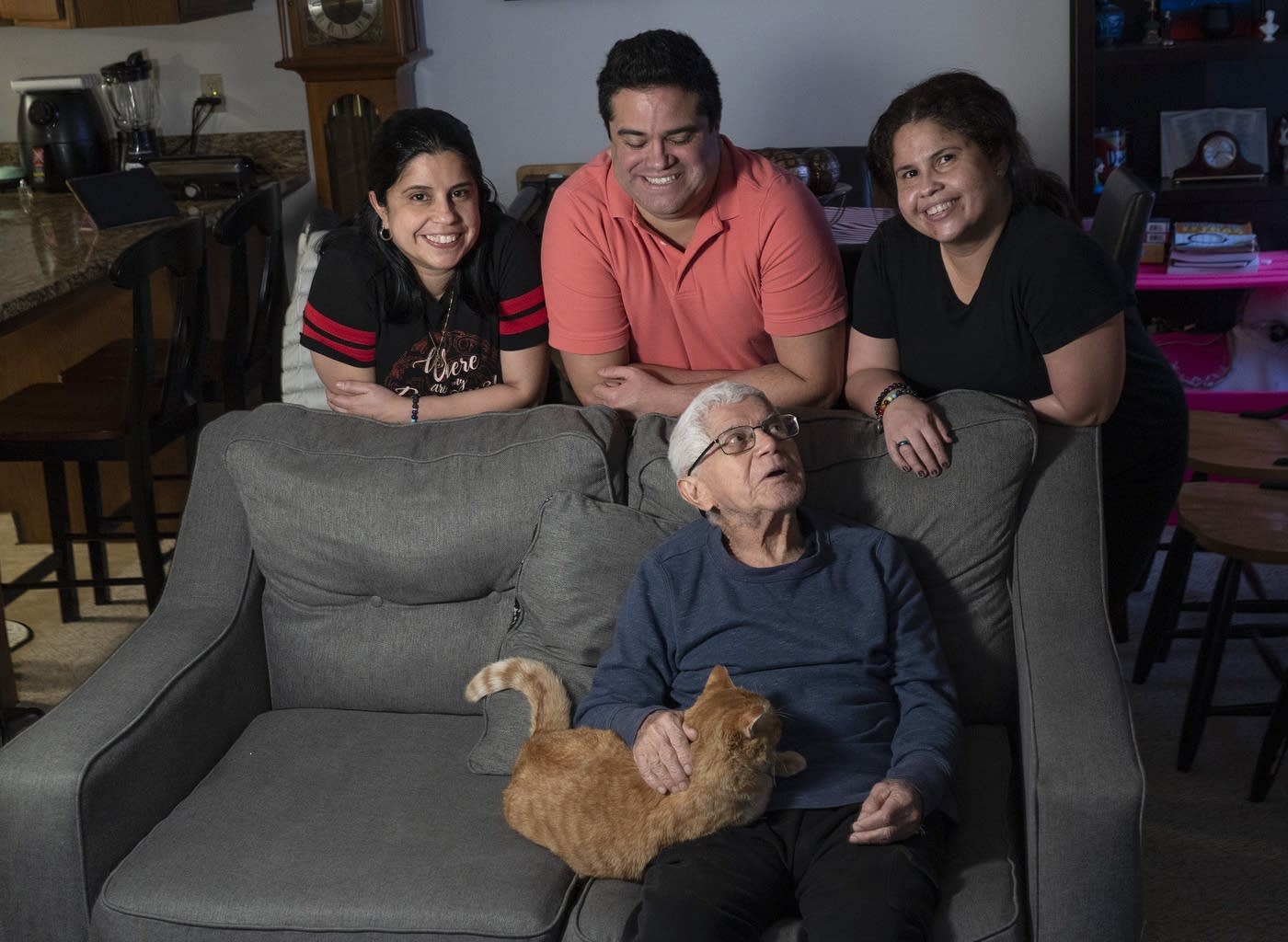 Minnesota Latino Alzheimer's caregivers balance tradition and modern pressures - Vimarsana News