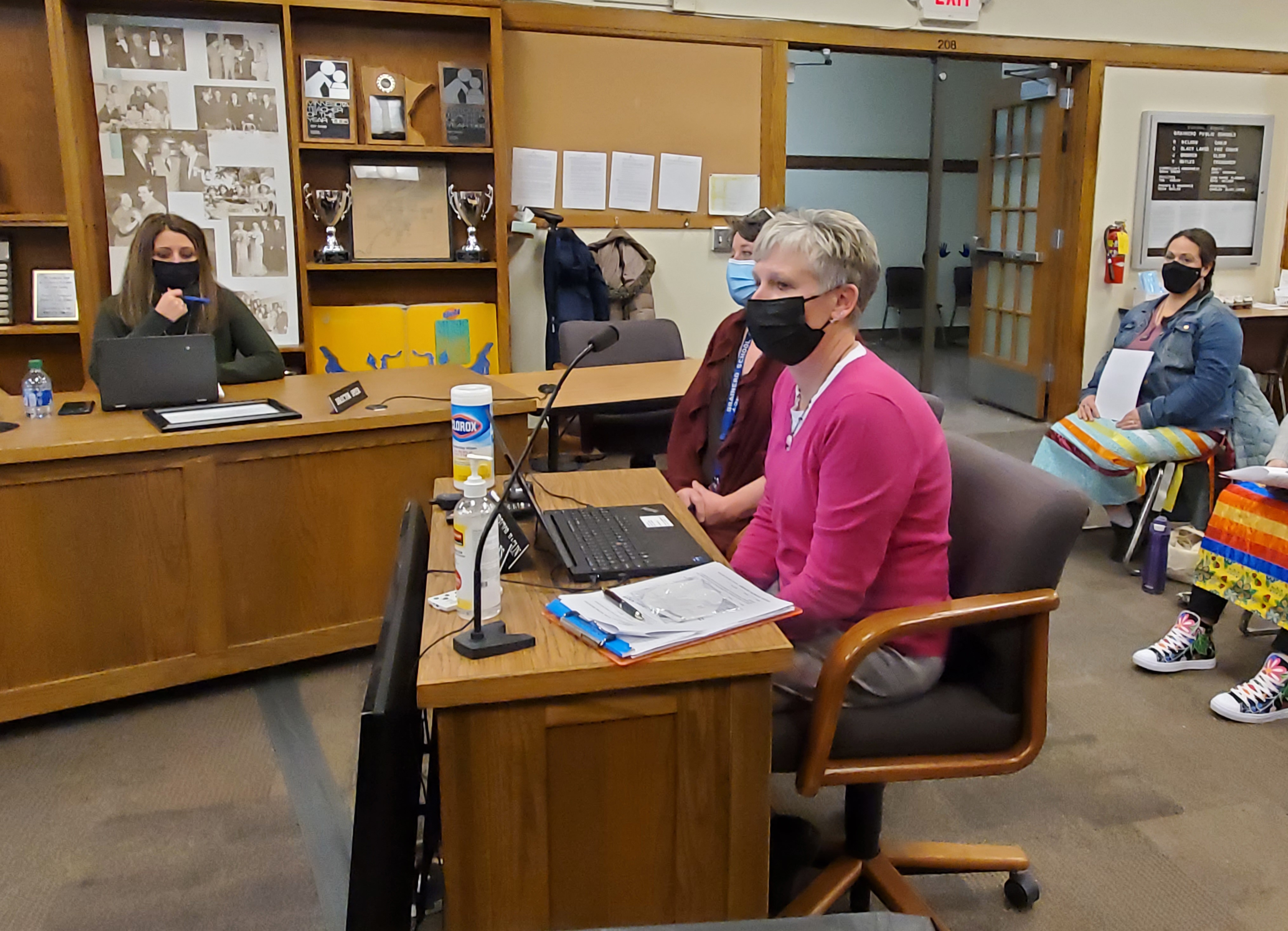 Brainerd schools to begin phasing out mask mandate - Vimarsana News