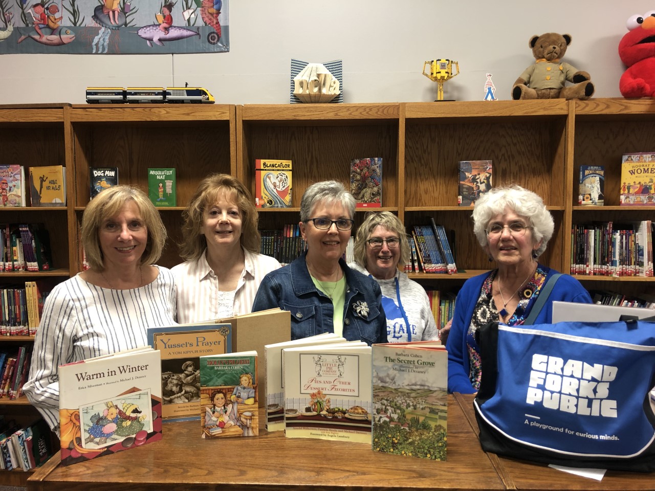 St. James alumnae donate children's books, illustrated by their classmate, to Grand Forks Public Library - Grand Forks Herald - Vimarsana News