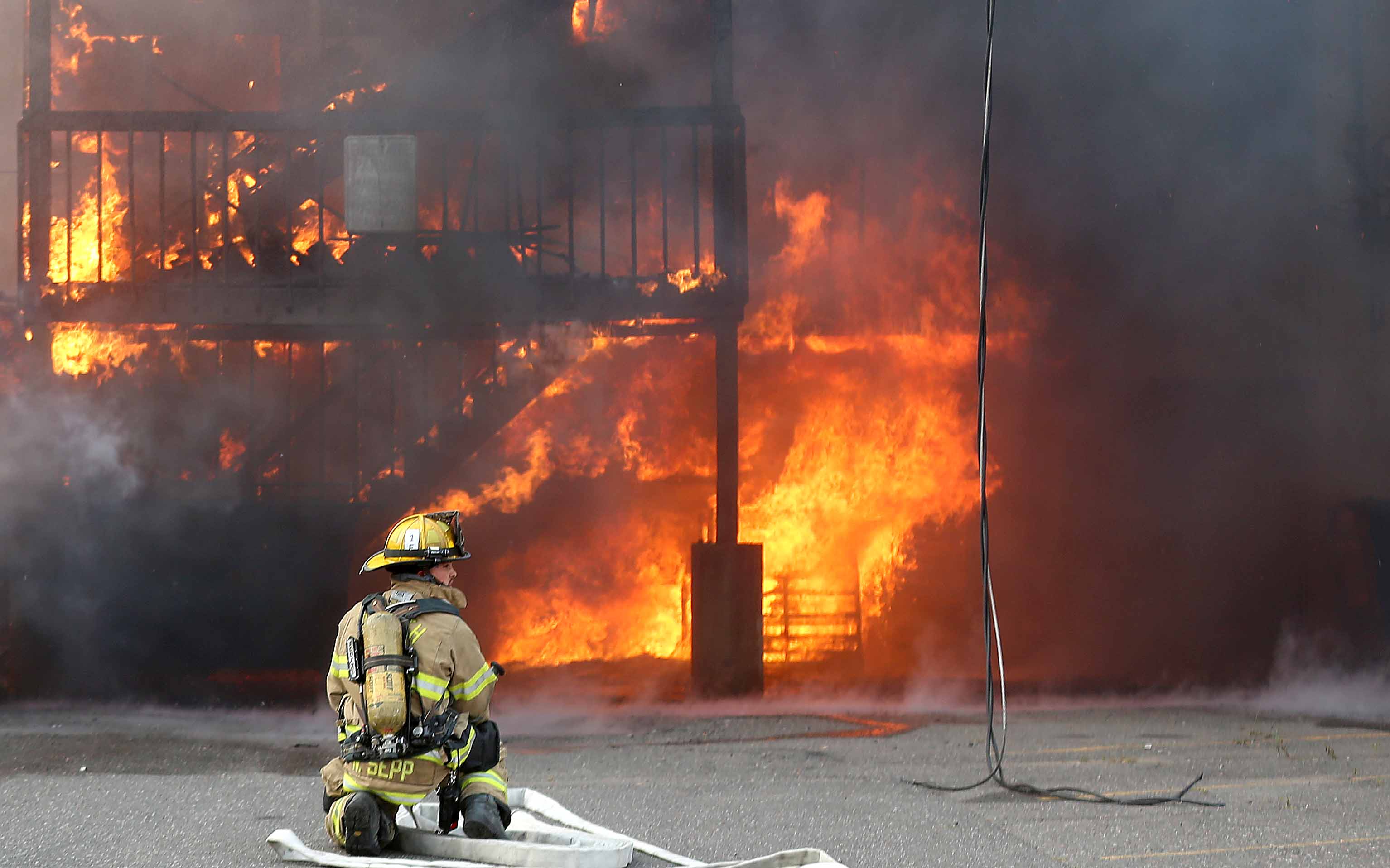 Nurse rescued tenants from fast-spreading fire in Duluth's Central Hillside - Vimarsana News