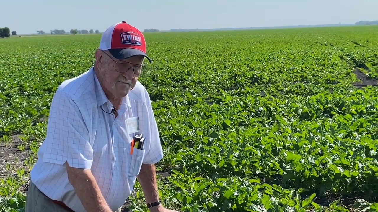 Crystal Sugar's oldest beet farmer from Oslo, Minnesota turns 105 - Vimarsana News