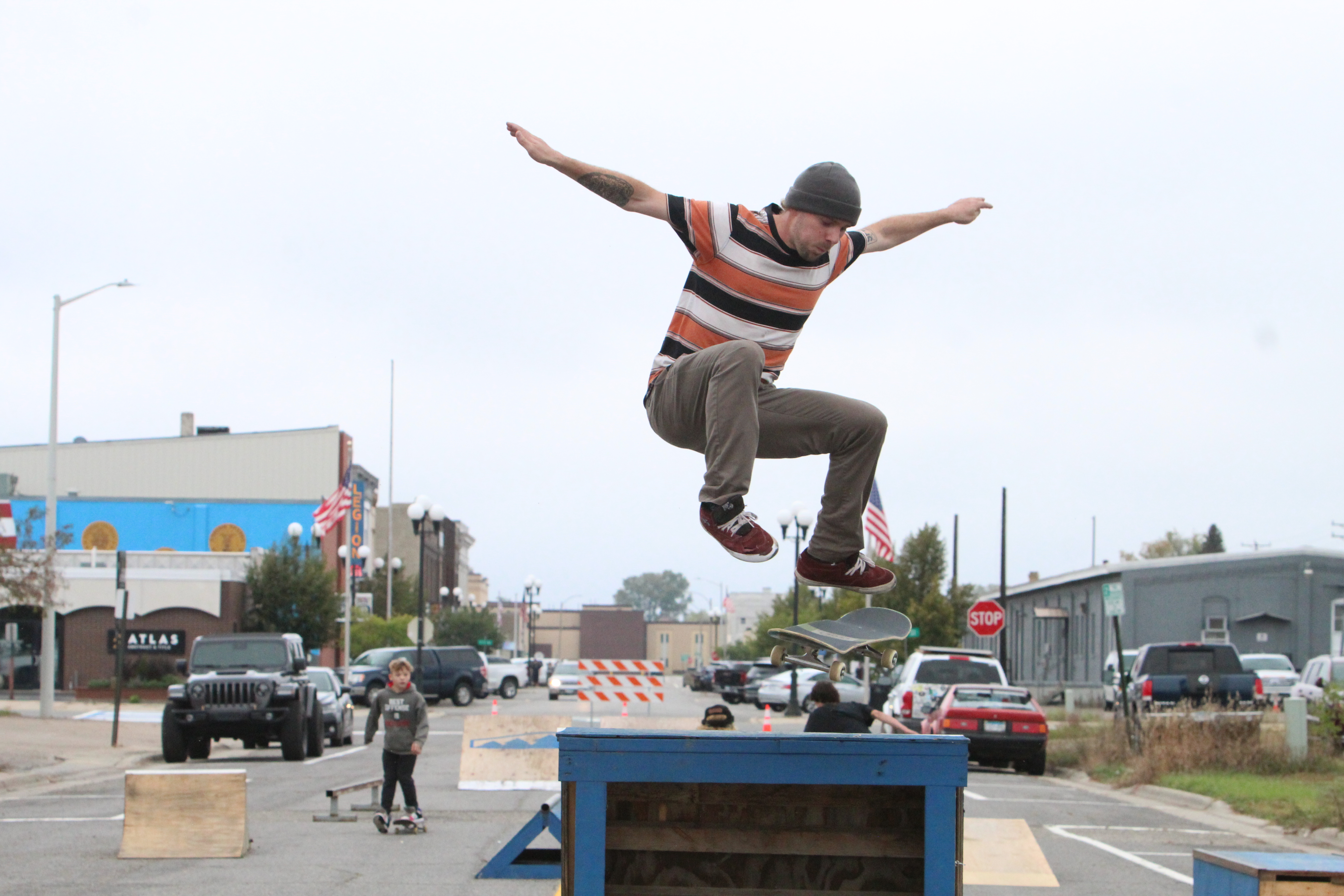 Brainerd Skate Company lands in downtown Brainerd - Vimarsana News