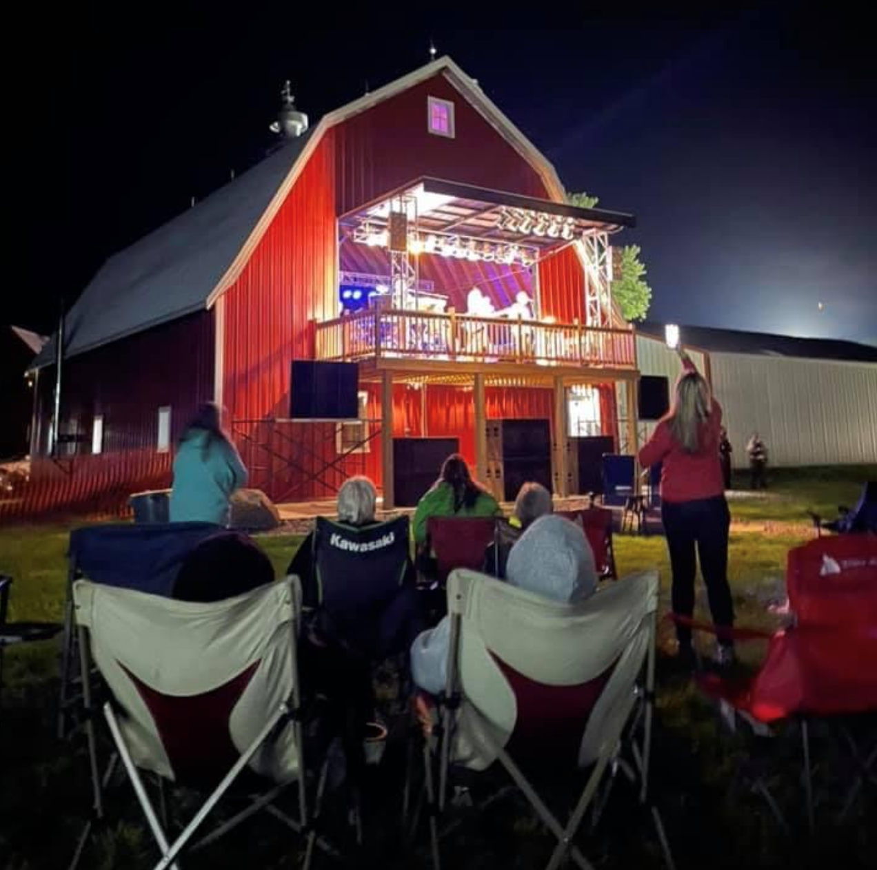 Monson Lake Opry Fest brings country music to Sunburg for the second year - Vimarsana News