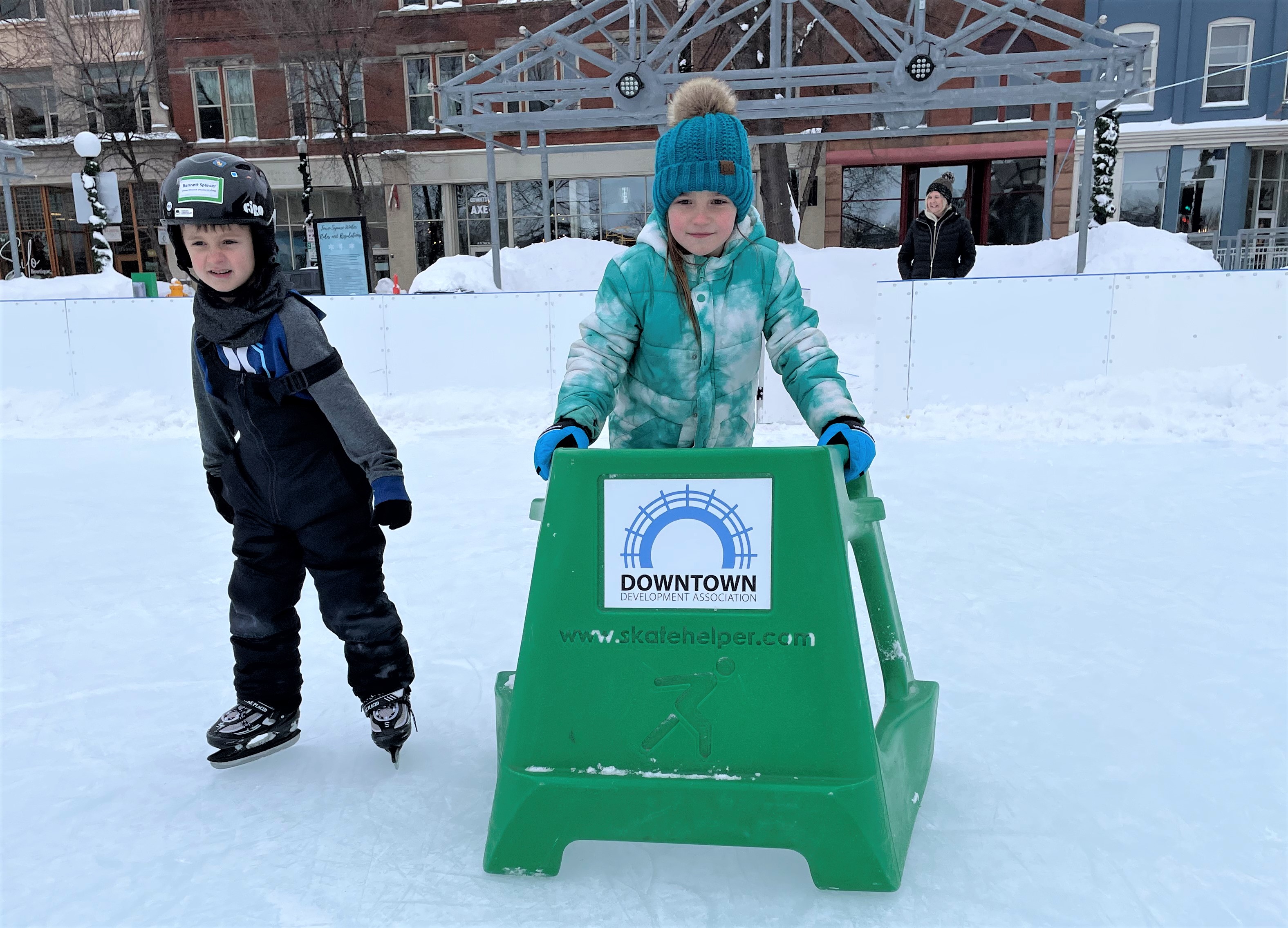 Downtown Development Association announces new plans for winter activities in addition to downtown ice rink - Vimarsana News