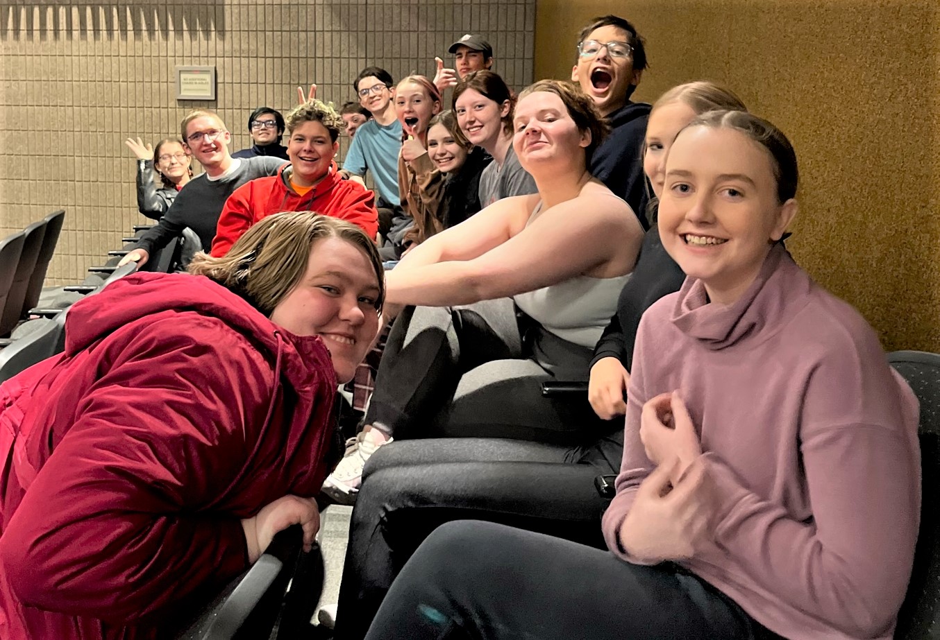 Detroit Lakes one-act play team takes third at subsections, advances to section competition - Vimarsana News