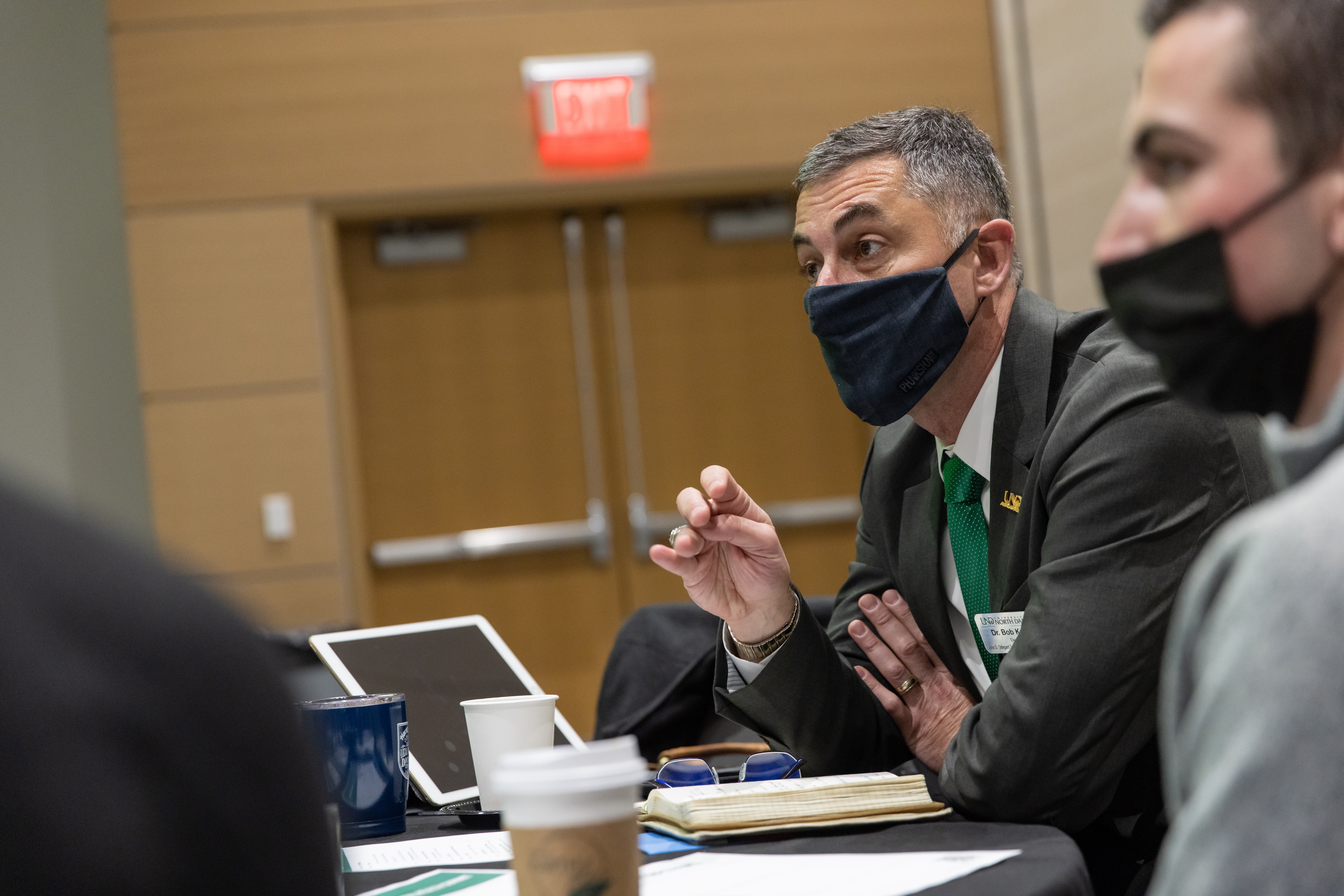 UND participates in aviation mental health summit, looks for solutions following deadly crash - Vimarsana News
