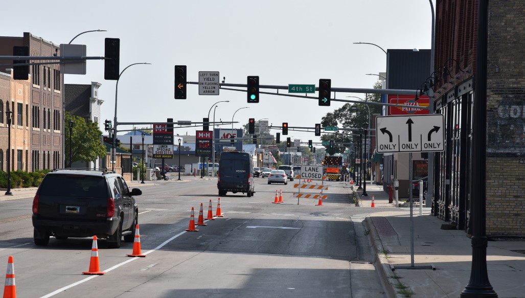 As Moorhead awaits Main Avenue experiment survey results, critics speak up online - Vimarsana News