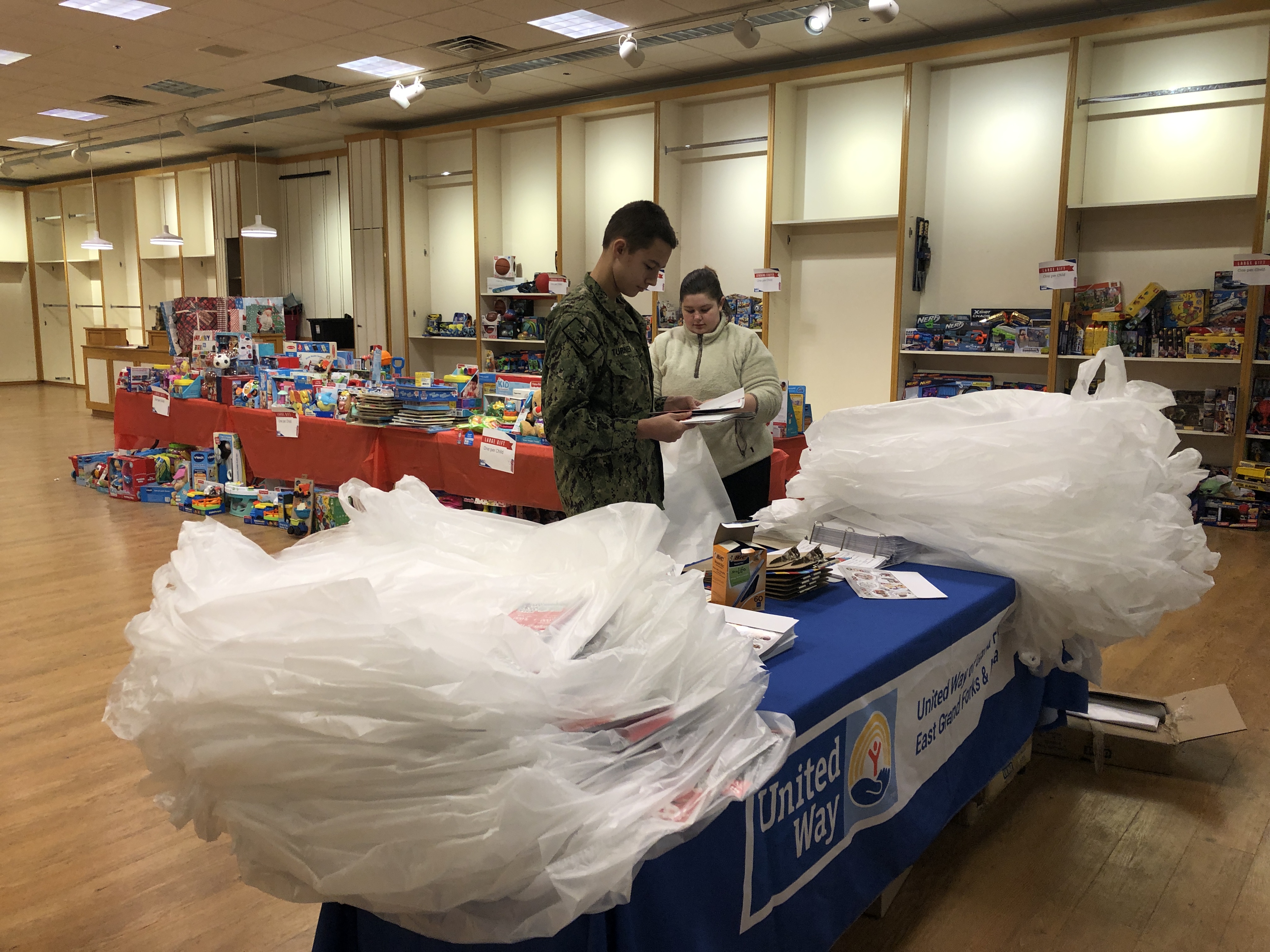 Annual United Way Winter Wishlist program serves 713 children in Grand Forks area - Vimarsana News