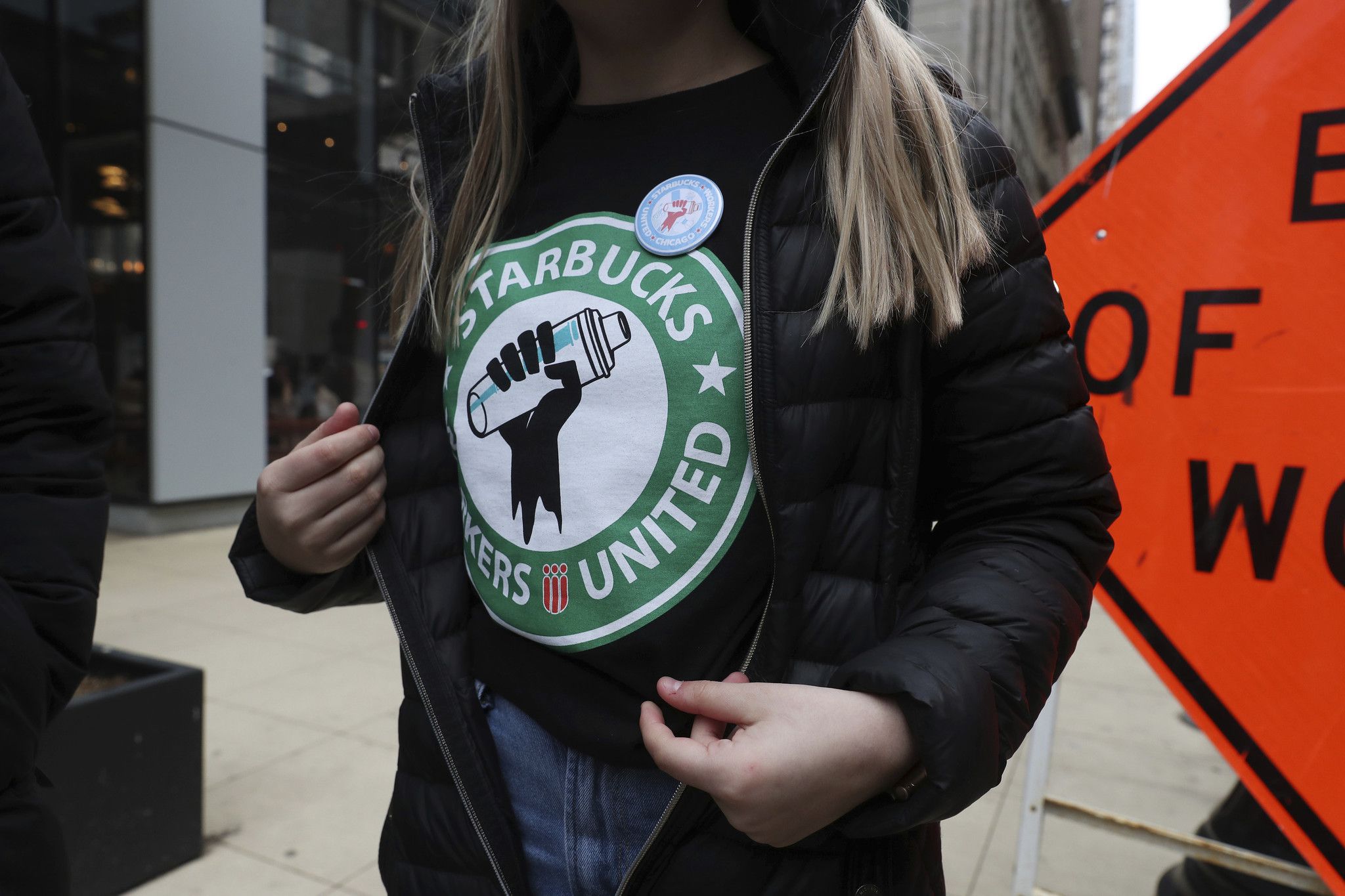Starbucks shop in St. Paul becomes first in state to vote to unionize - Vimarsana News