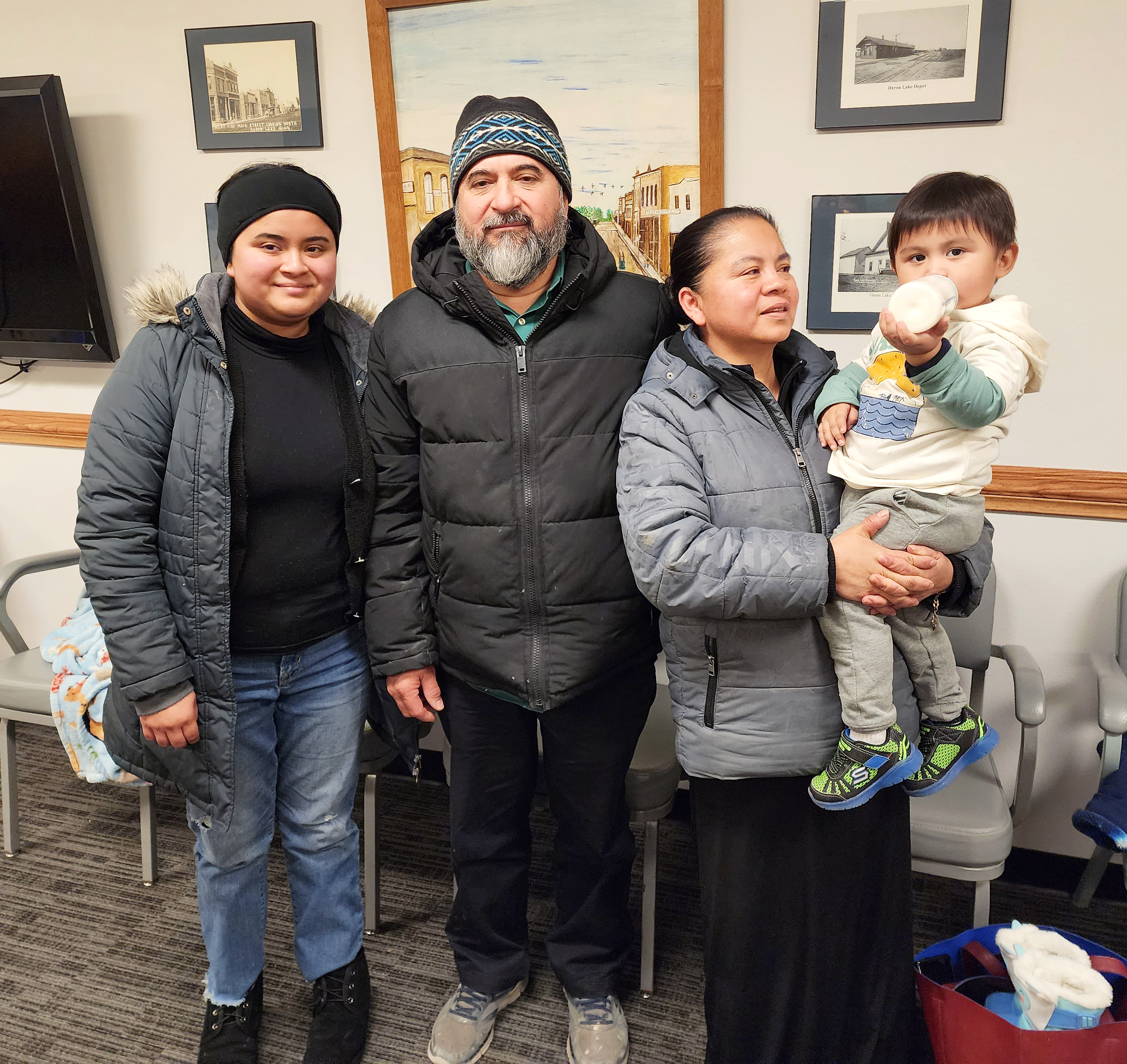 Heron Lake cares for family whose home was destroyed by fire - Vimarsana News