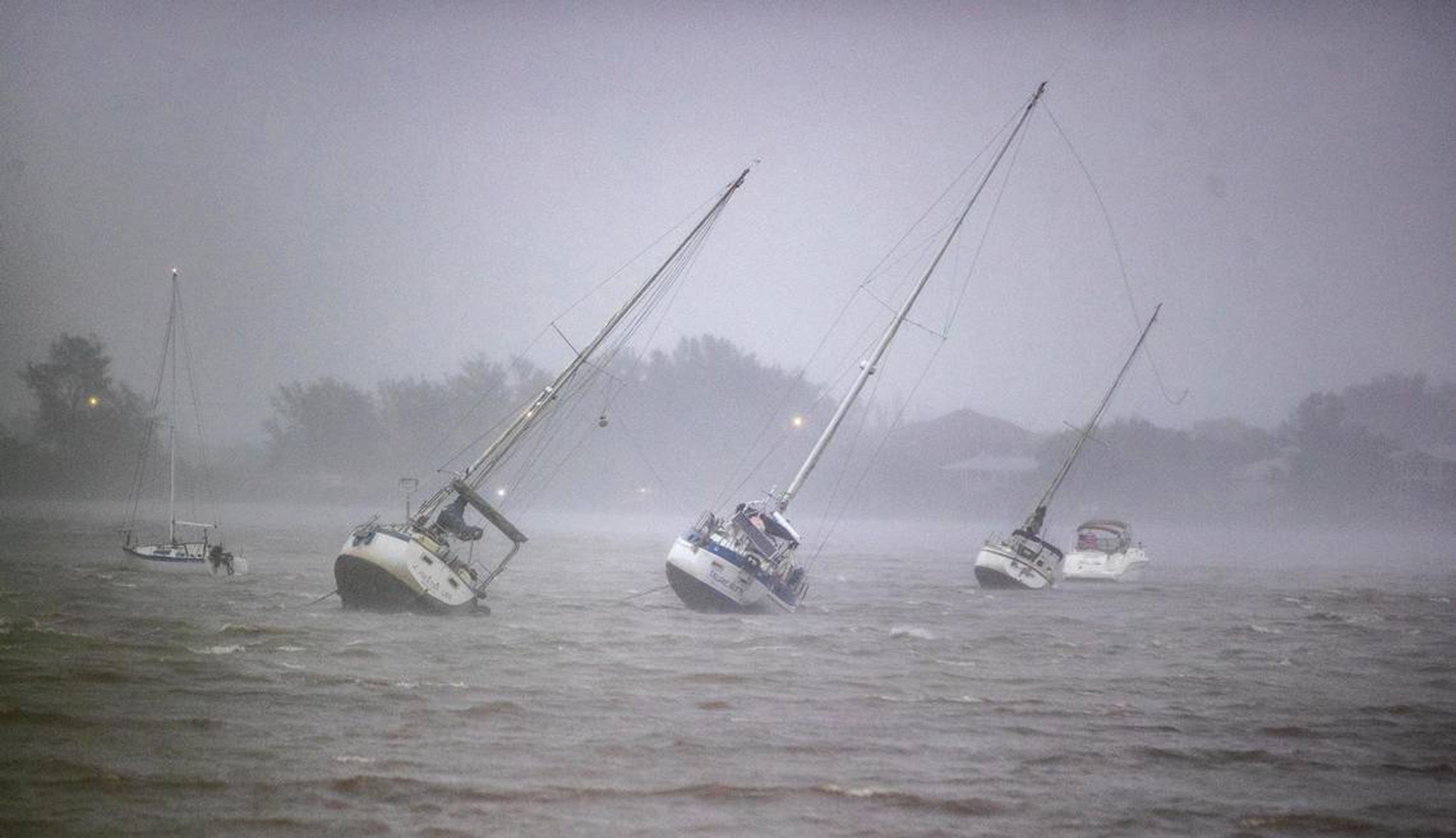 Hurricane Ian makes landfall in southwest Florida with 'catastrophic' winds and surge - InForum | Fargo, Moorhead and West Fargo news, weather and sports - Vimarsana News