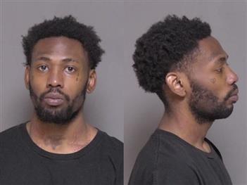 Illinois man given $50k bail for stalking woman at Apache Mall while having a gun illegally - Vimarsana News
