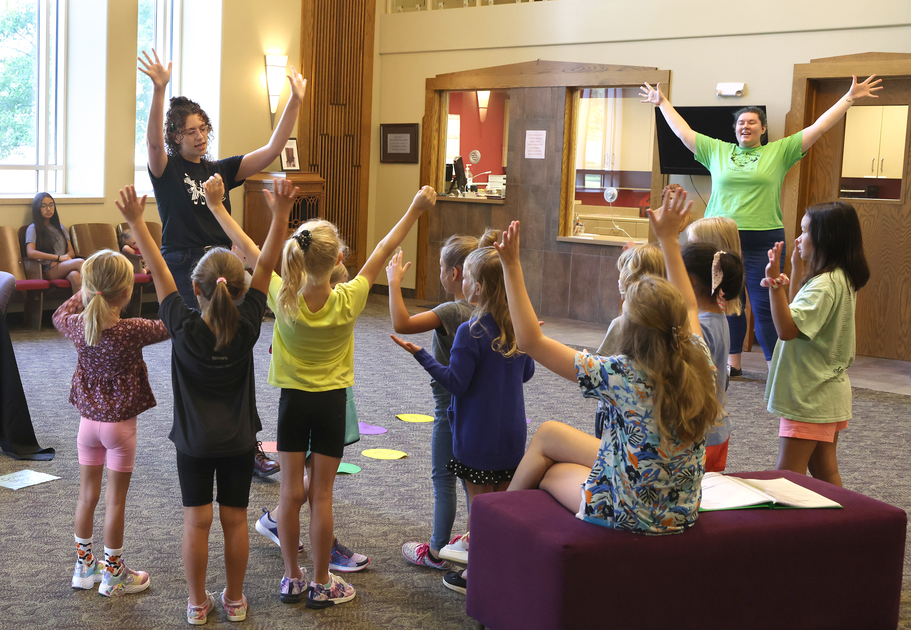 PHOTOS: Dakota Players lead Worthington-area students in a children's theater production - Vimarsana News