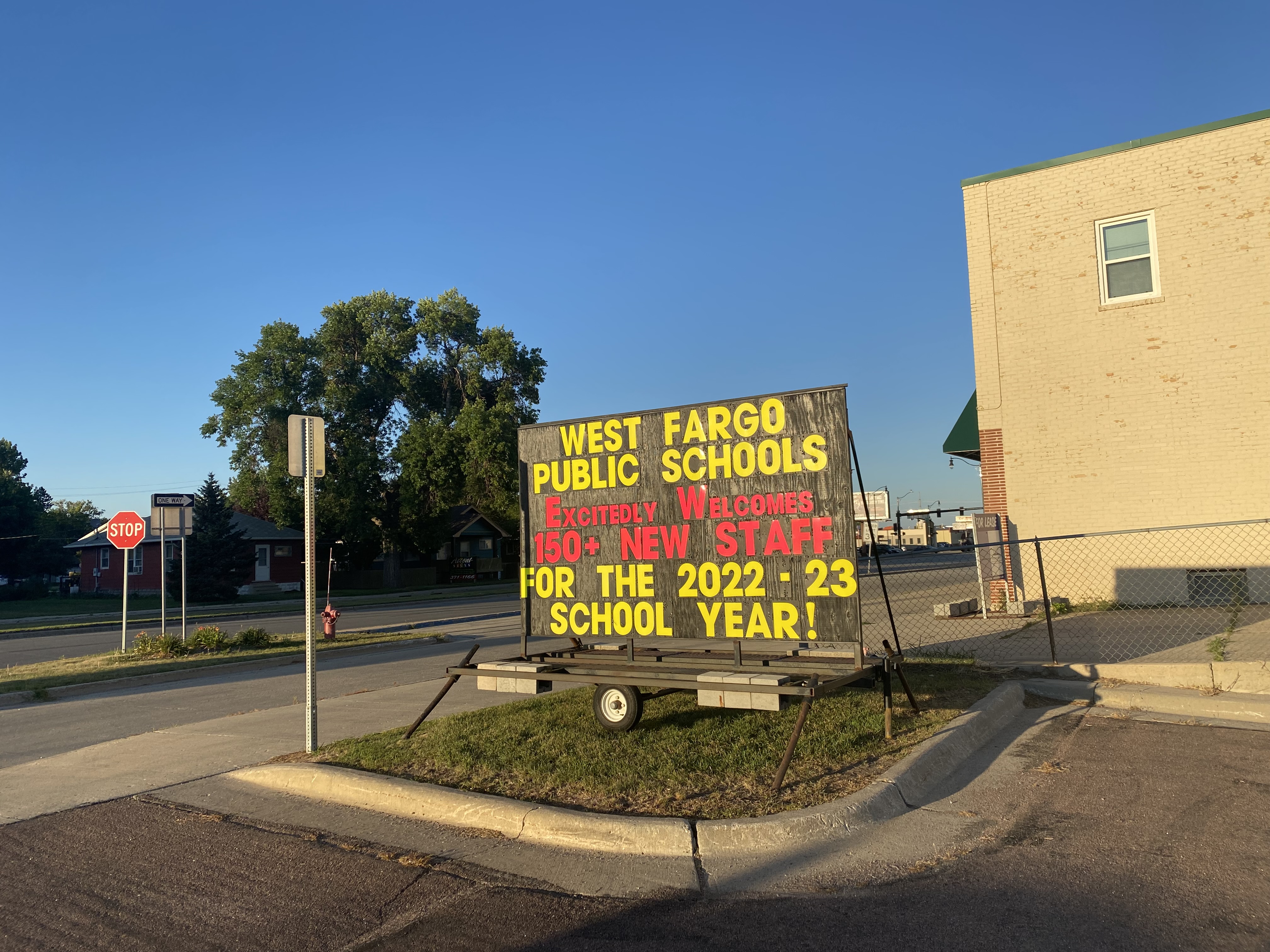 West Fargo Public Schools to hire additional teachers before school starts - Vimarsana News