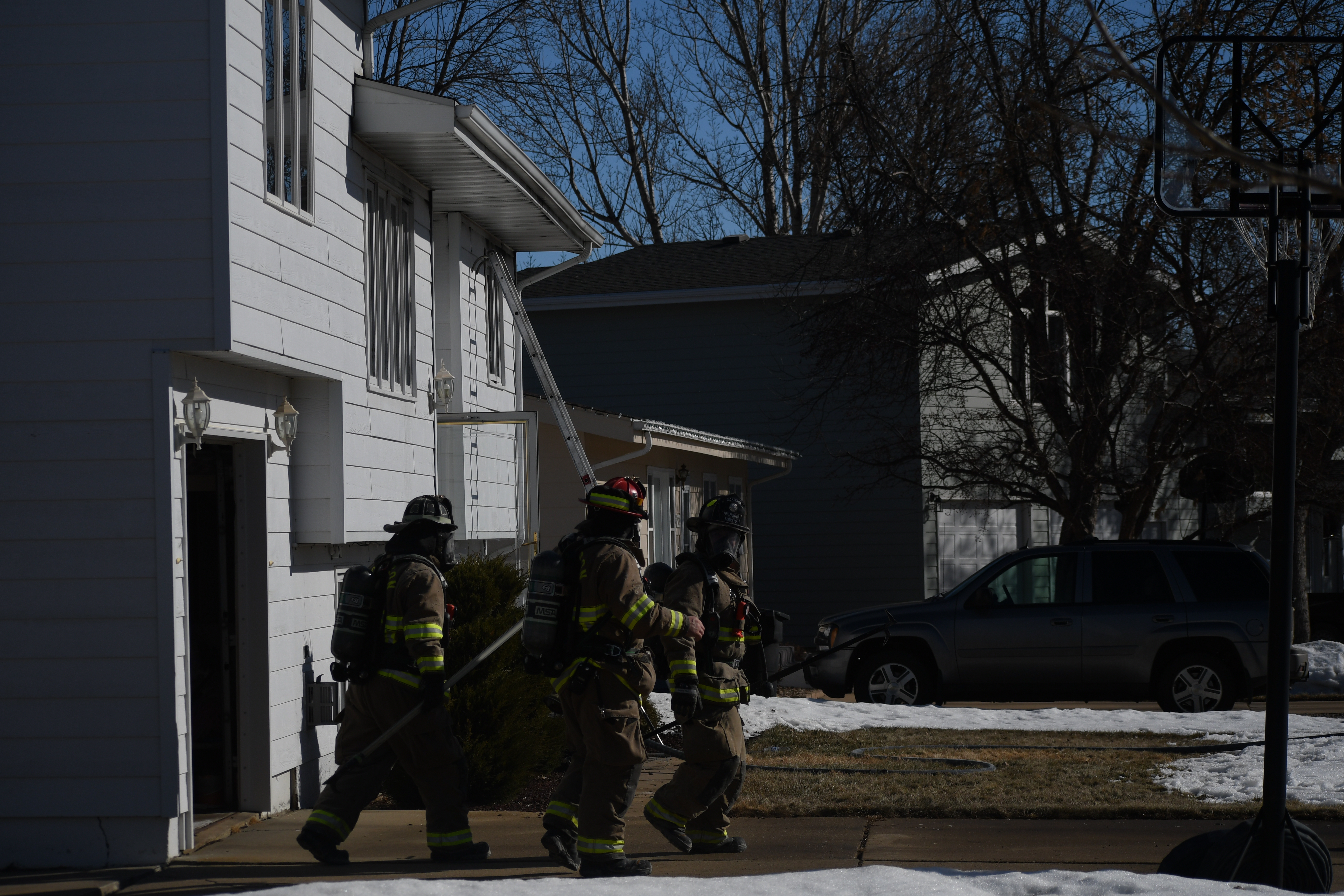 Quick action and cooperation saves Dickinson home from devastating blaze - Vimarsana News