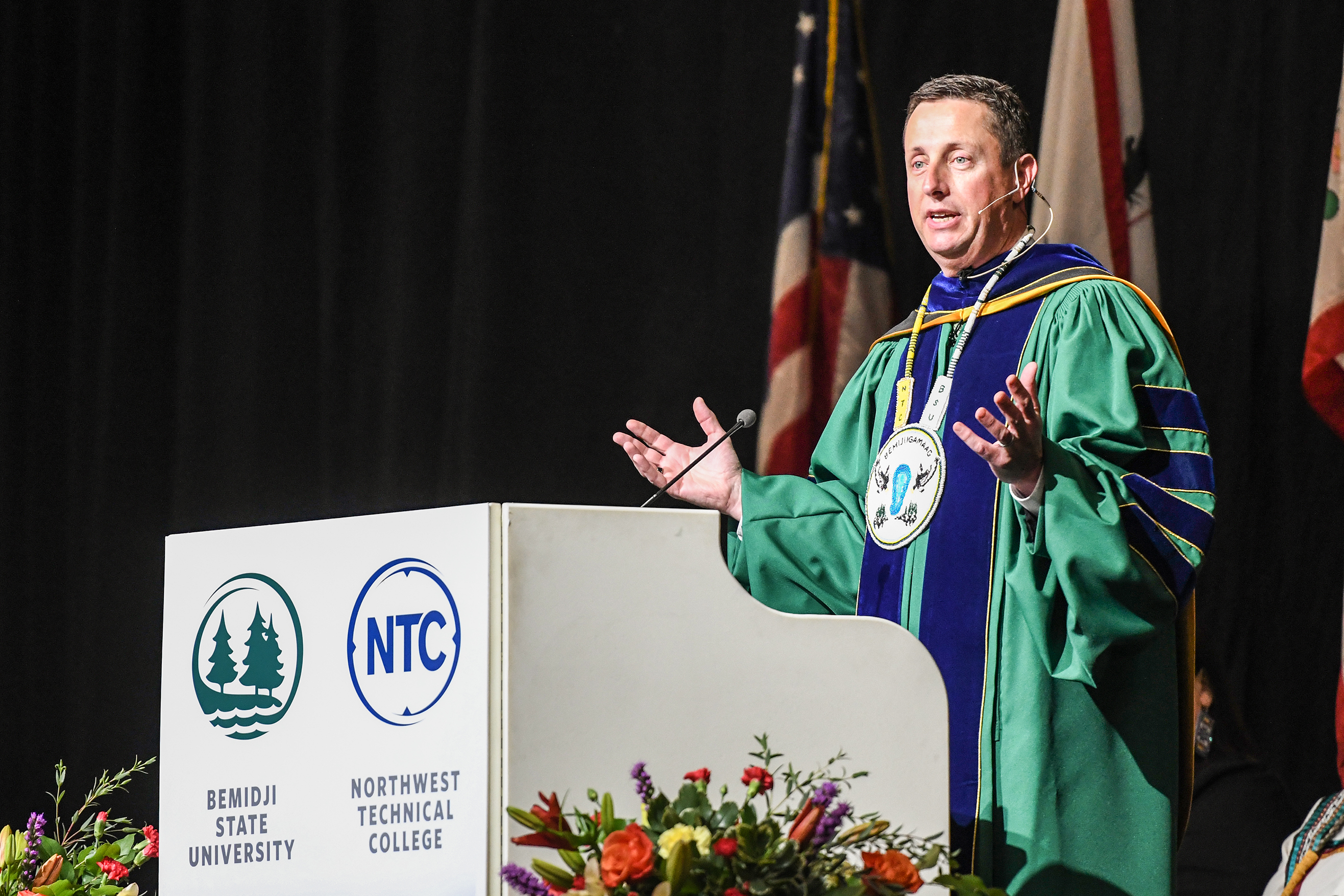 John Hoffman inaugurated as Bemidji State, Northwest Tech's 12th president - Vimarsana News