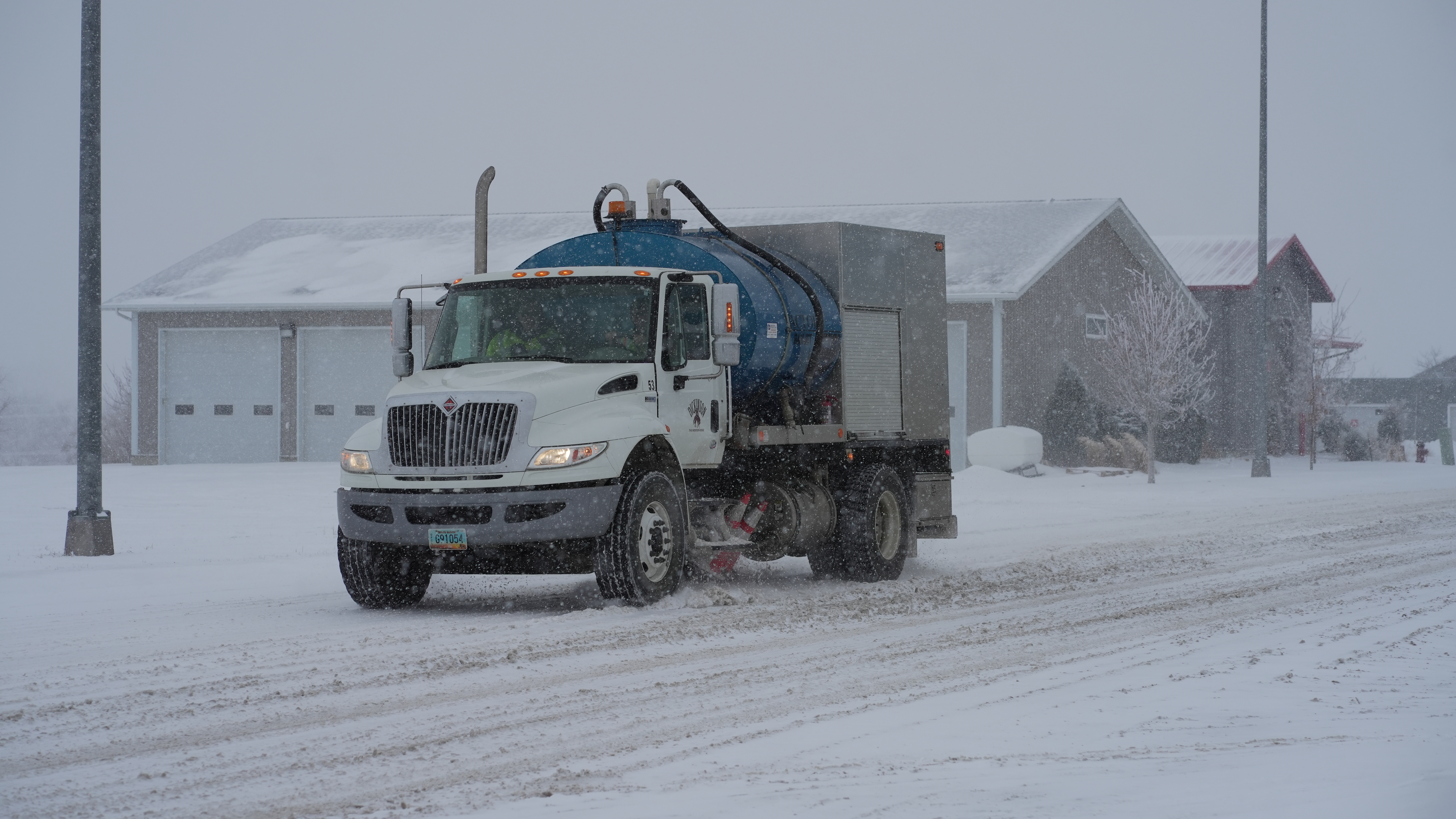 Dickinson issues winter storm update on snow removal efforts and city services - Vimarsana News