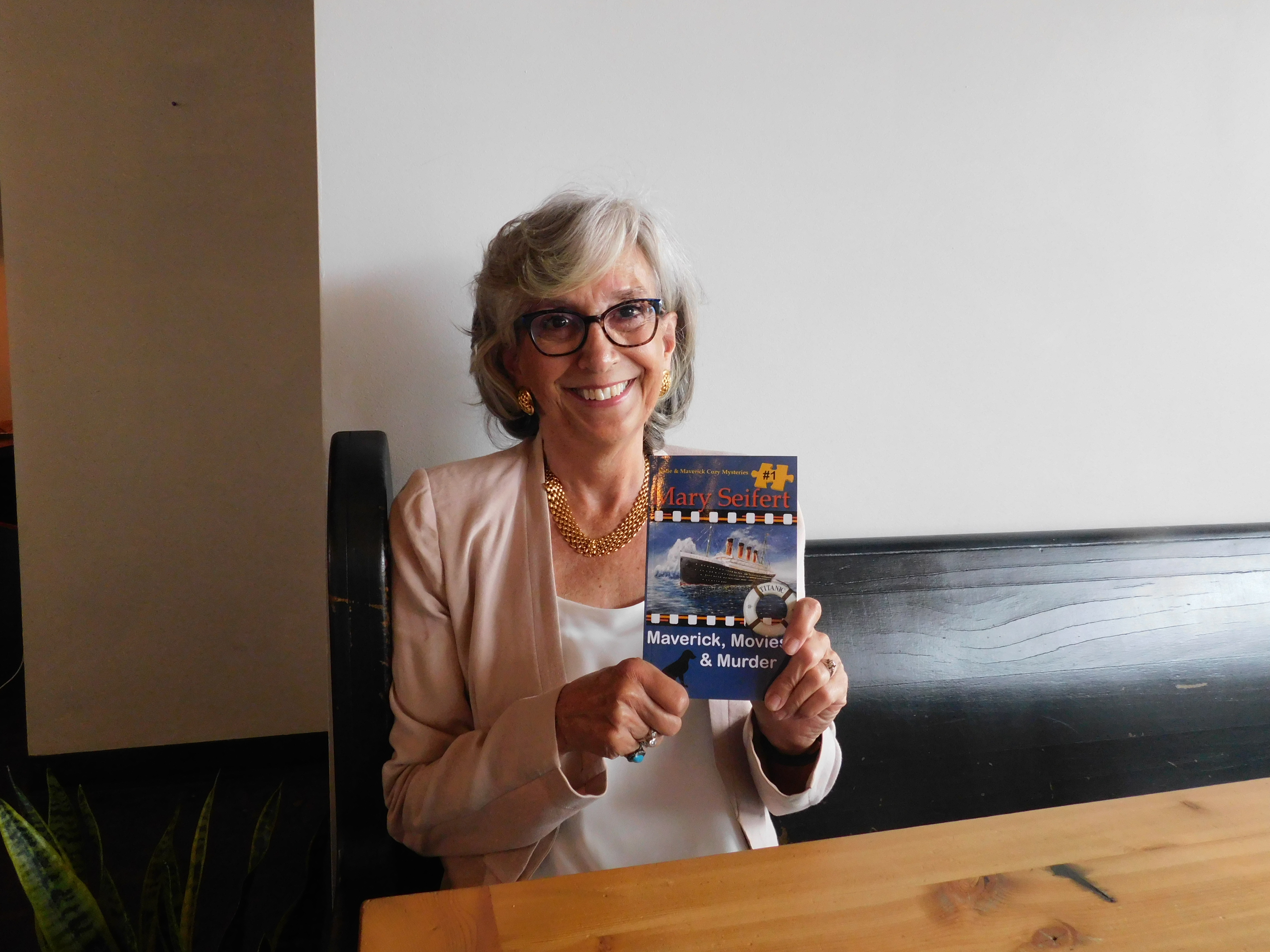Willmar author offers a cozy mystery series for those perfect reading days - Vimarsana News