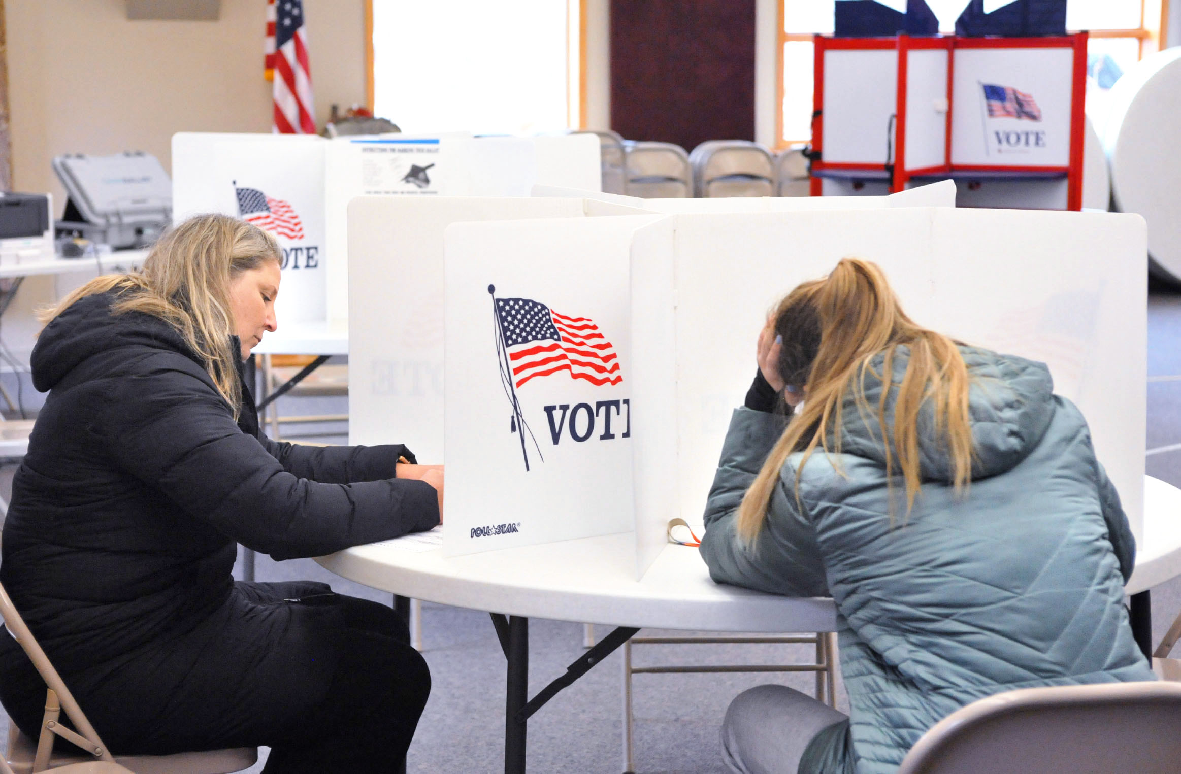 County has big turnout for midterm elections; Republicans dominate state races - Vimarsana News