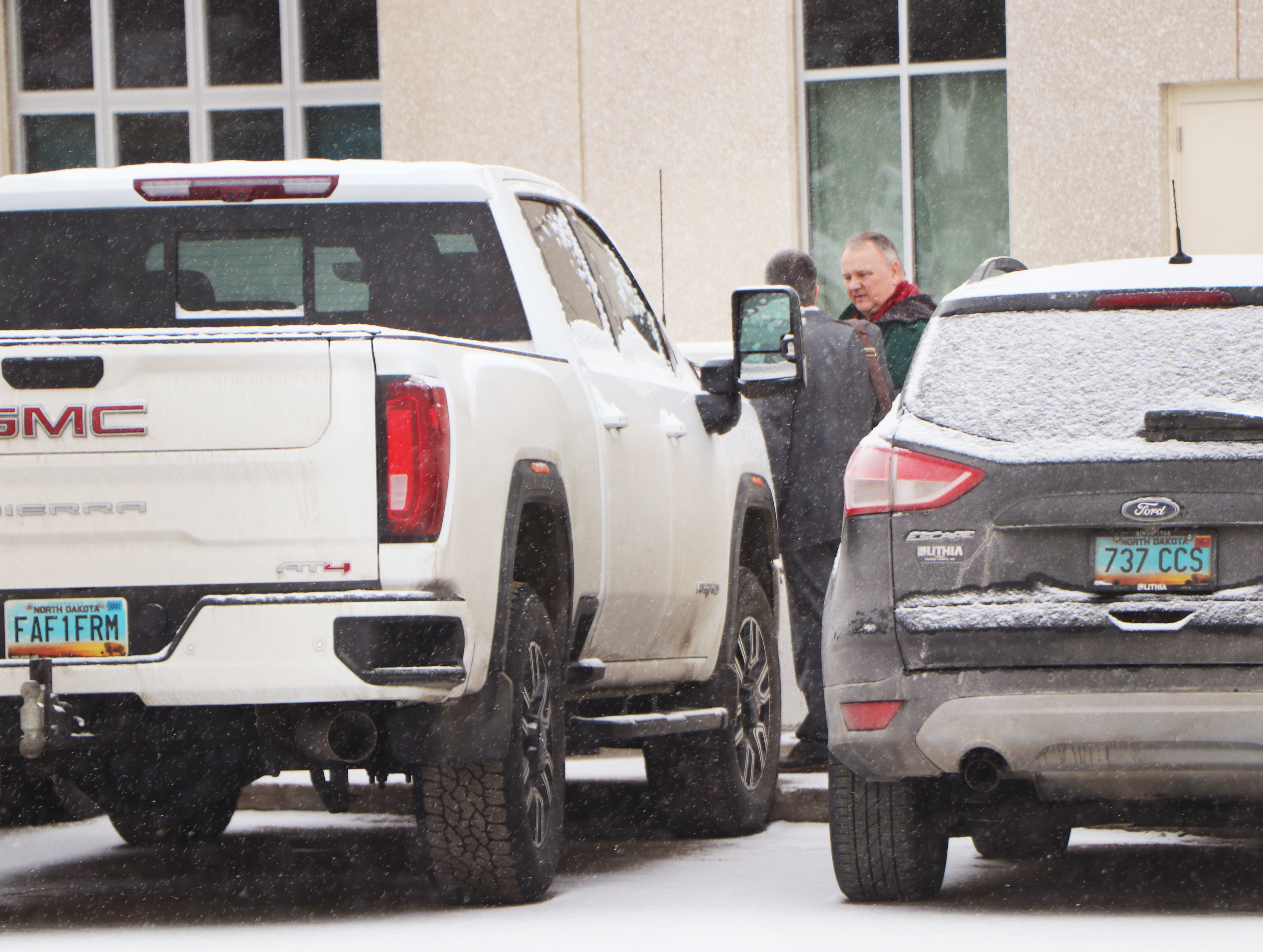 North Dakota farmer pleads not guilty to crop insurance fraud; judge releases him on his recognizance - Vimarsana News
