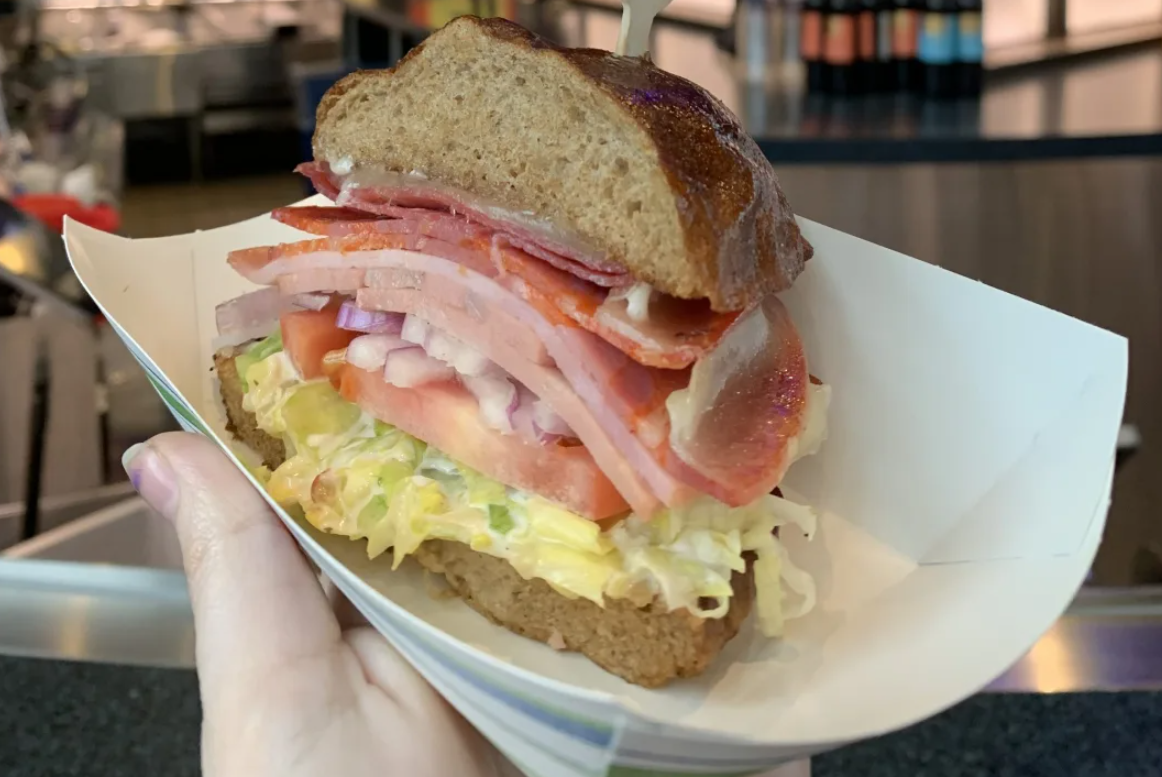 Your guide to new and tasty foods at Target Field - Vimarsana News