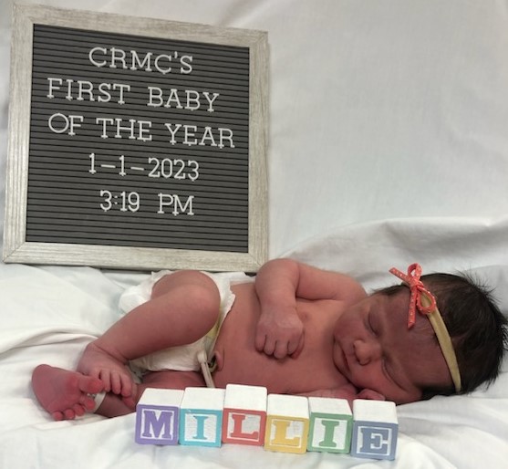 Crow Wing County's 1st 2023 baby belongs to Pine River couple - Vimarsana News