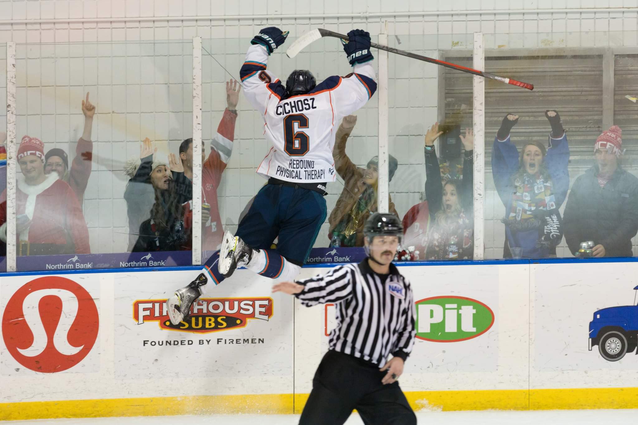 Robertson Cup-bound Anchorage hockey team has southeastern Minnesota feel to it - Vimarsana News