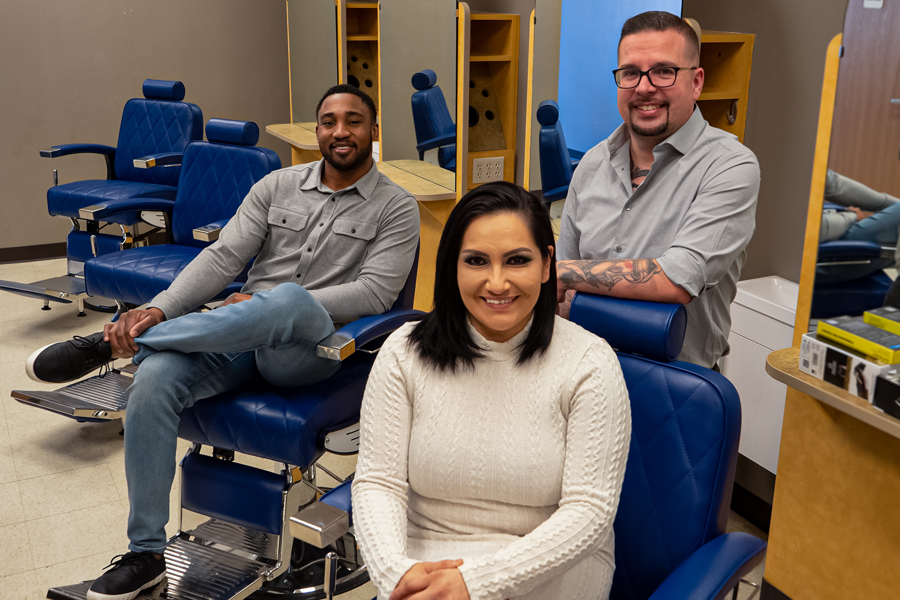Dakota Barber Academy teaching students 'holistic approach' to barbering - Vimarsana News