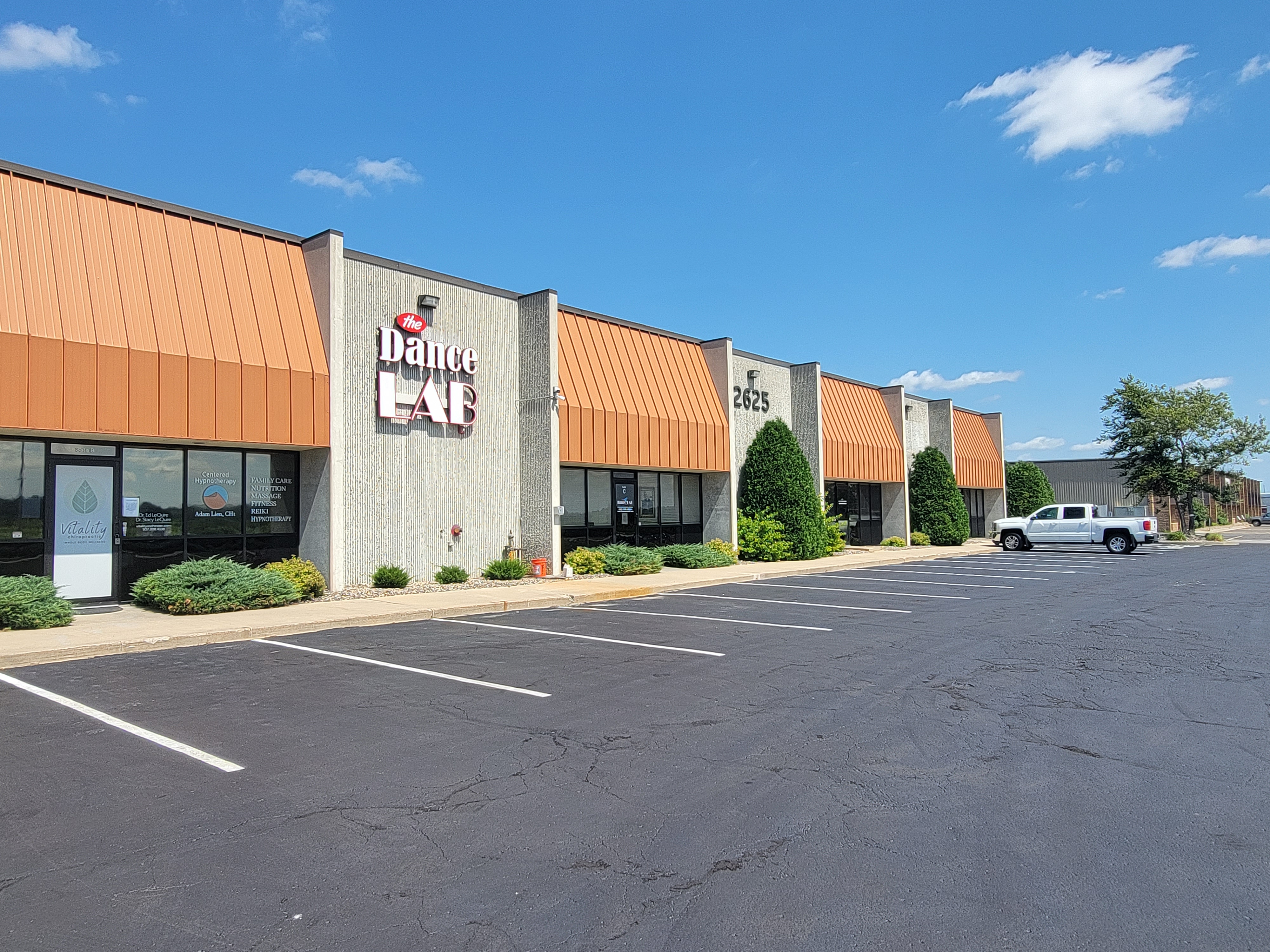 Gym owner buys commercial center for $2.8 million - Vimarsana News