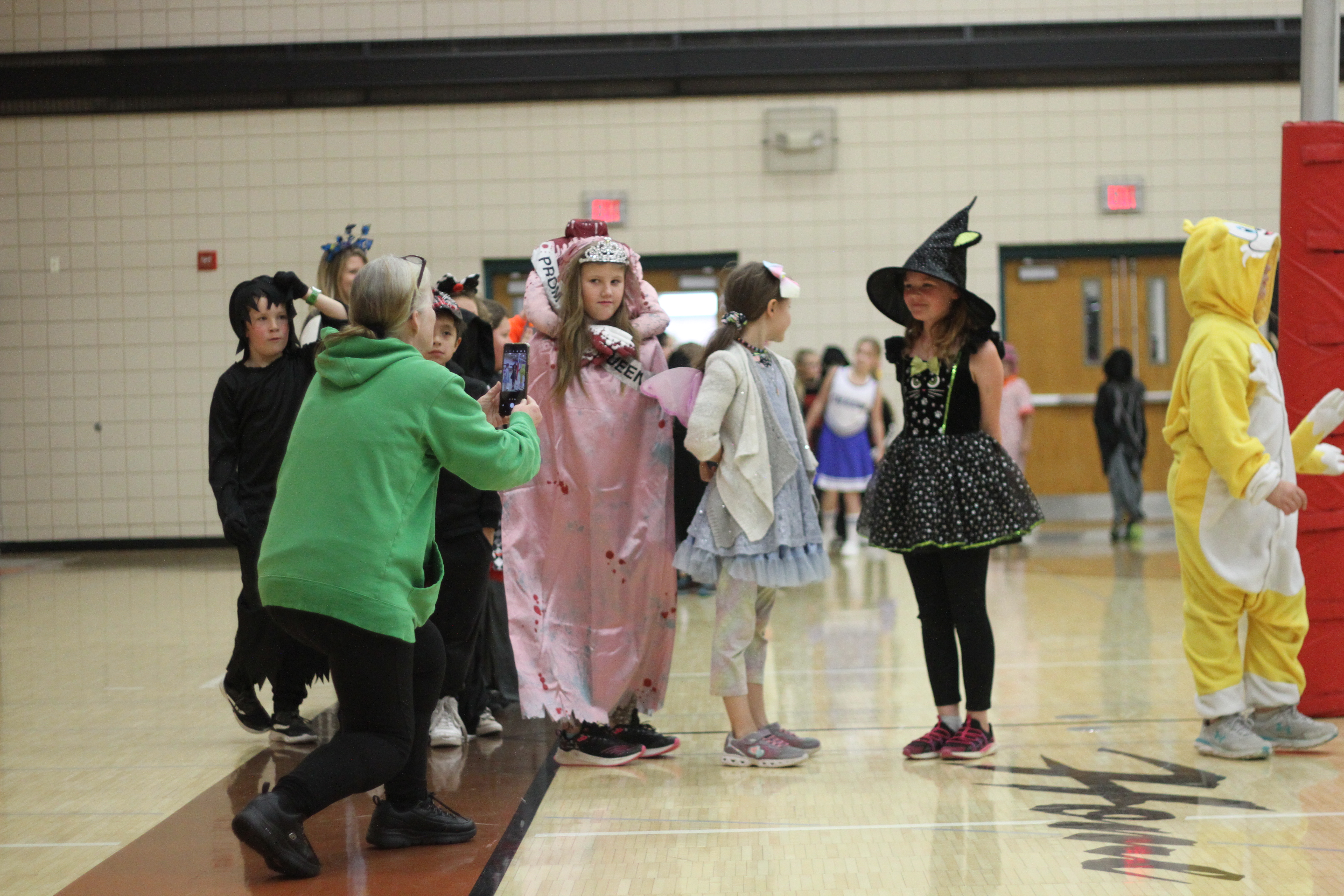 Pine River-Backus School costume parade is witchy weird - Vimarsana News