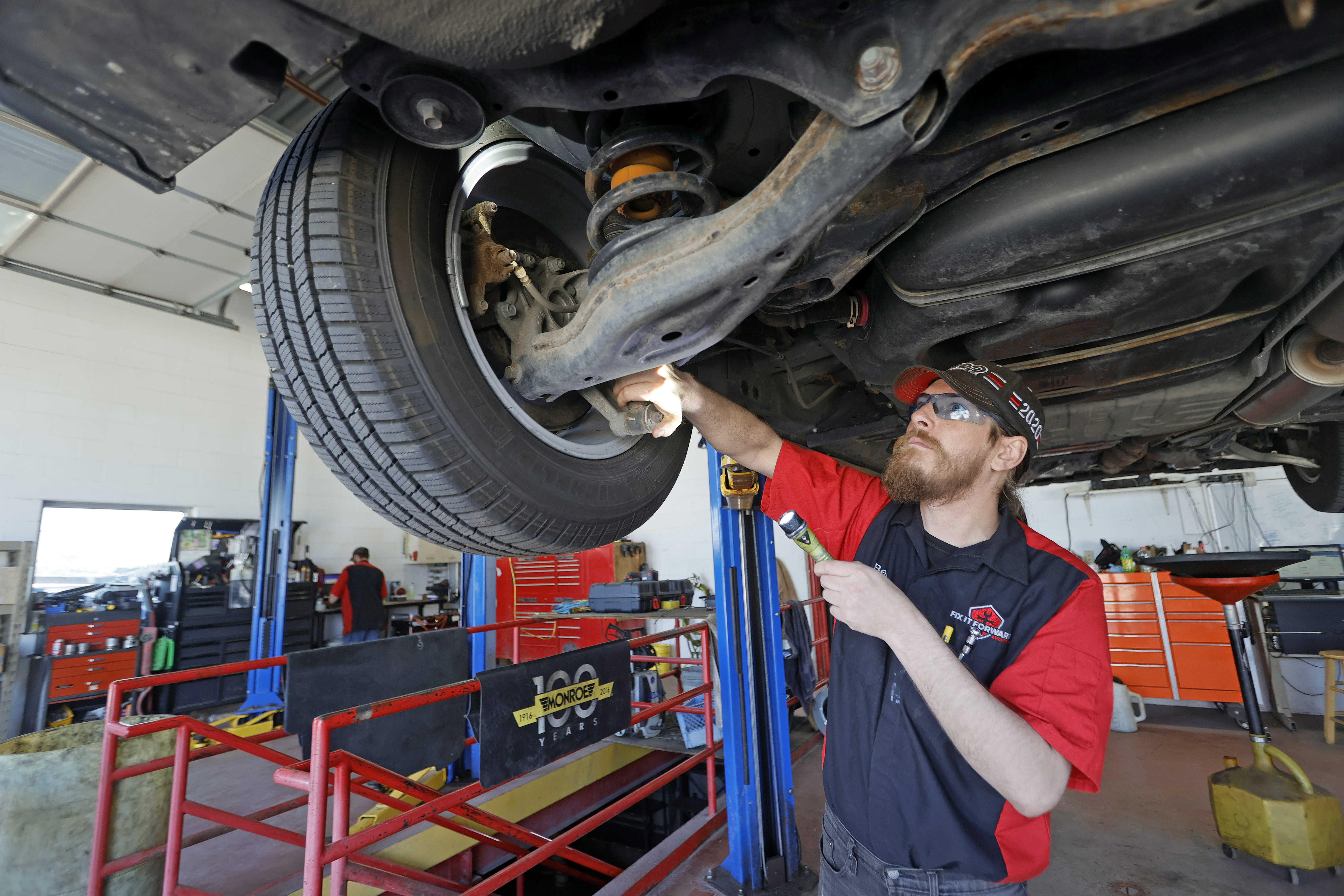 Fix It Forward Auto Care opens in West Fargo, giving it a third Fargo-Moorhead metro area location - Vimarsana News