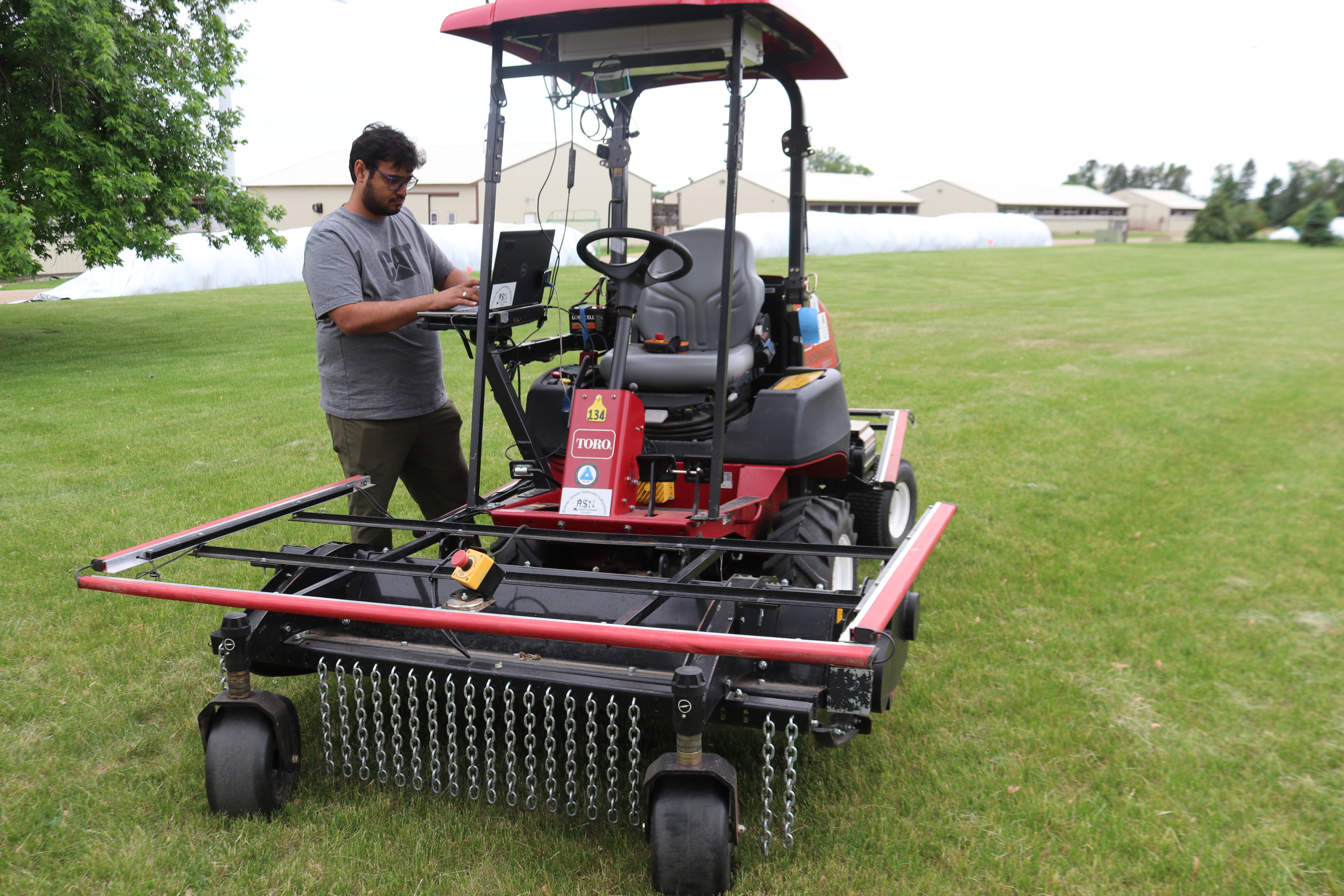 Mow 'em, Cowbot! University of Minnesota working on autonomous mower for pastures - Vimarsana News
