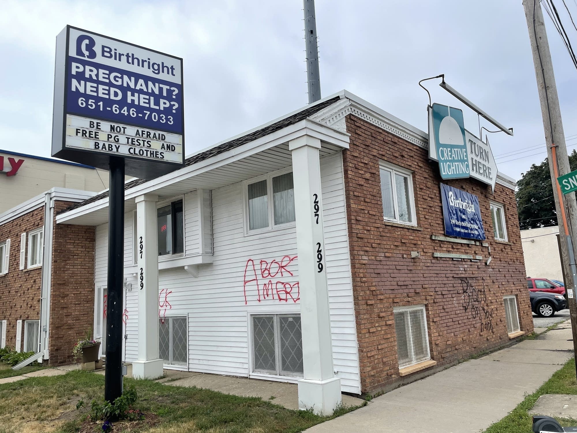 'Crisis Pregnancy Center' vandalized in St. Paul - Vimarsana News