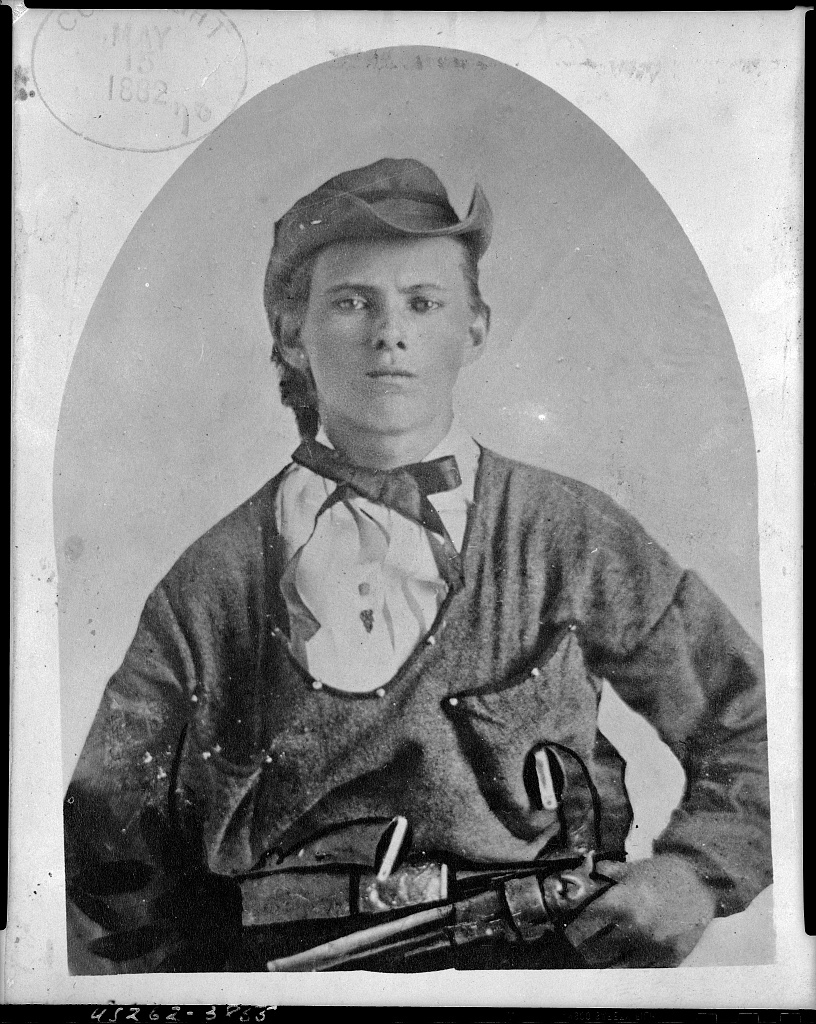 When outlaw brothers Jesse James and Frank James paid a visit to a North Dakota family - Vimarsana News