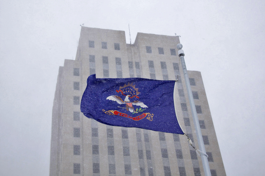 Should North Dakota oversee a paid family leave program? Lawmakers are considering it - Vimarsana News