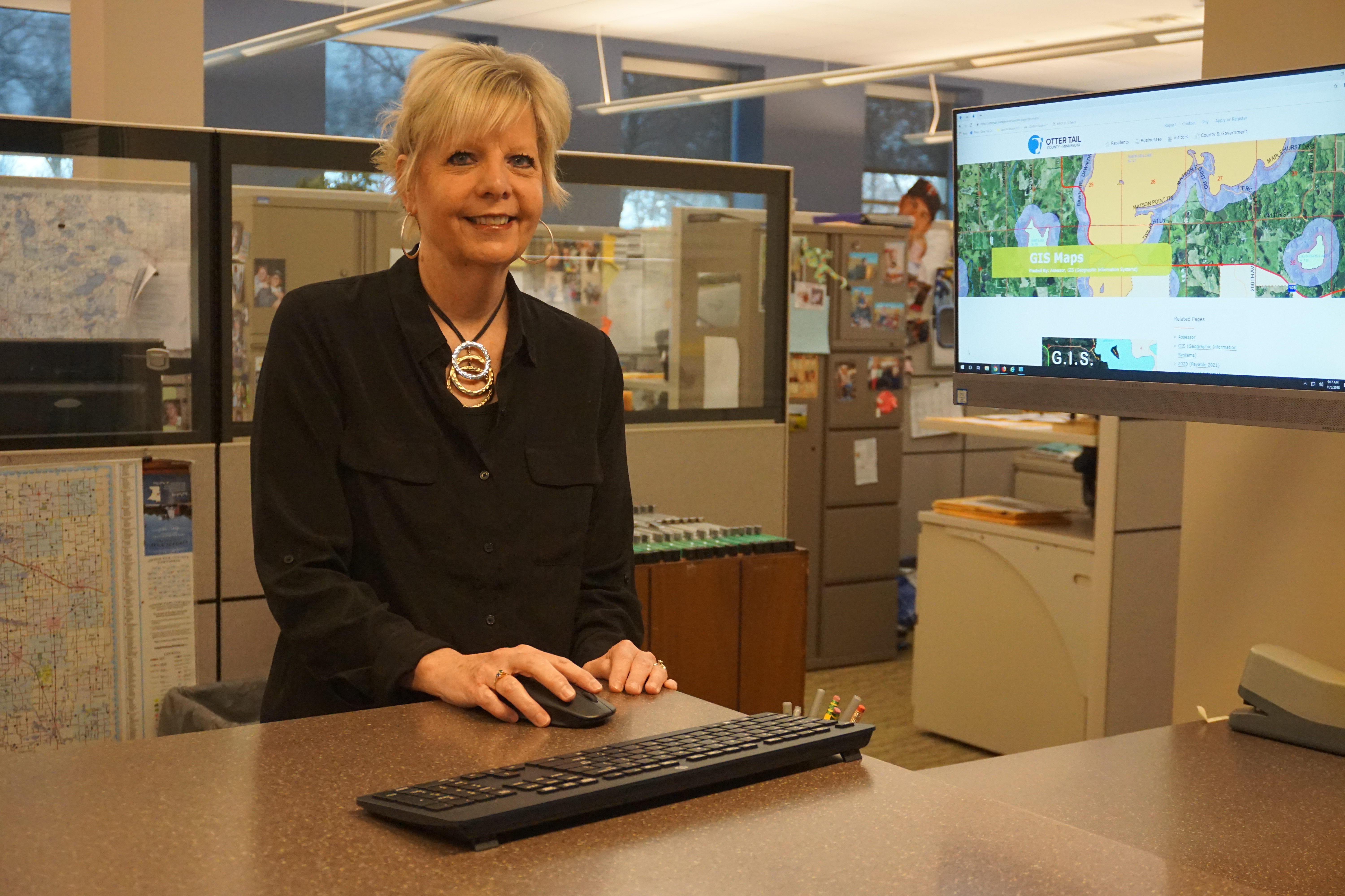 Bowman retires after 39 years of service to Otter Tail County - Vimarsana News