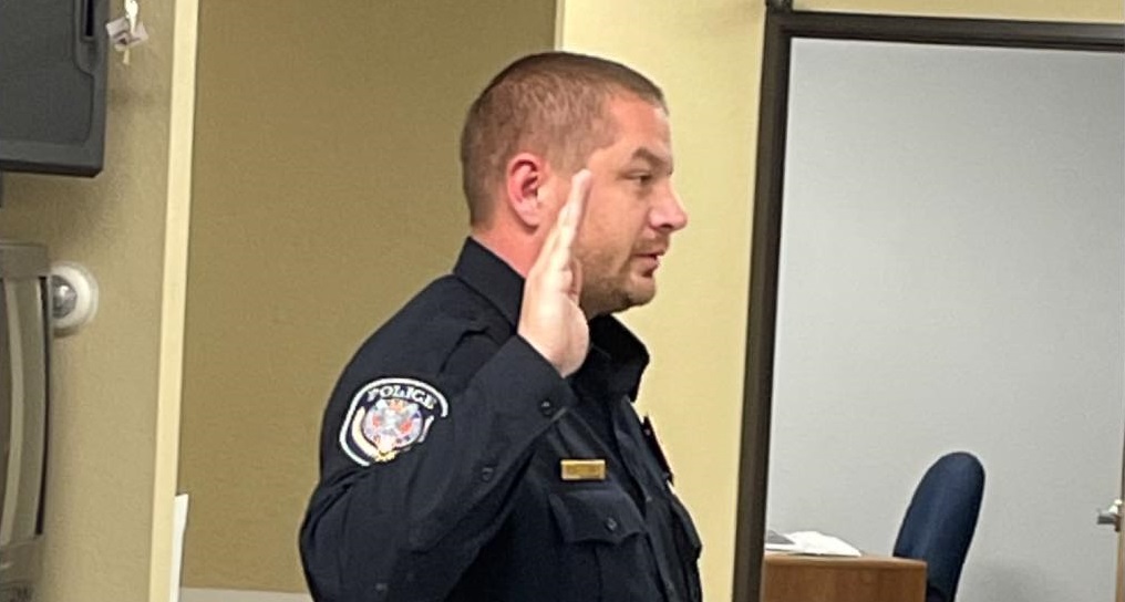 'There's an emptiness:' Carrington Police Department mourns tragic loss of chief - Vimarsana News