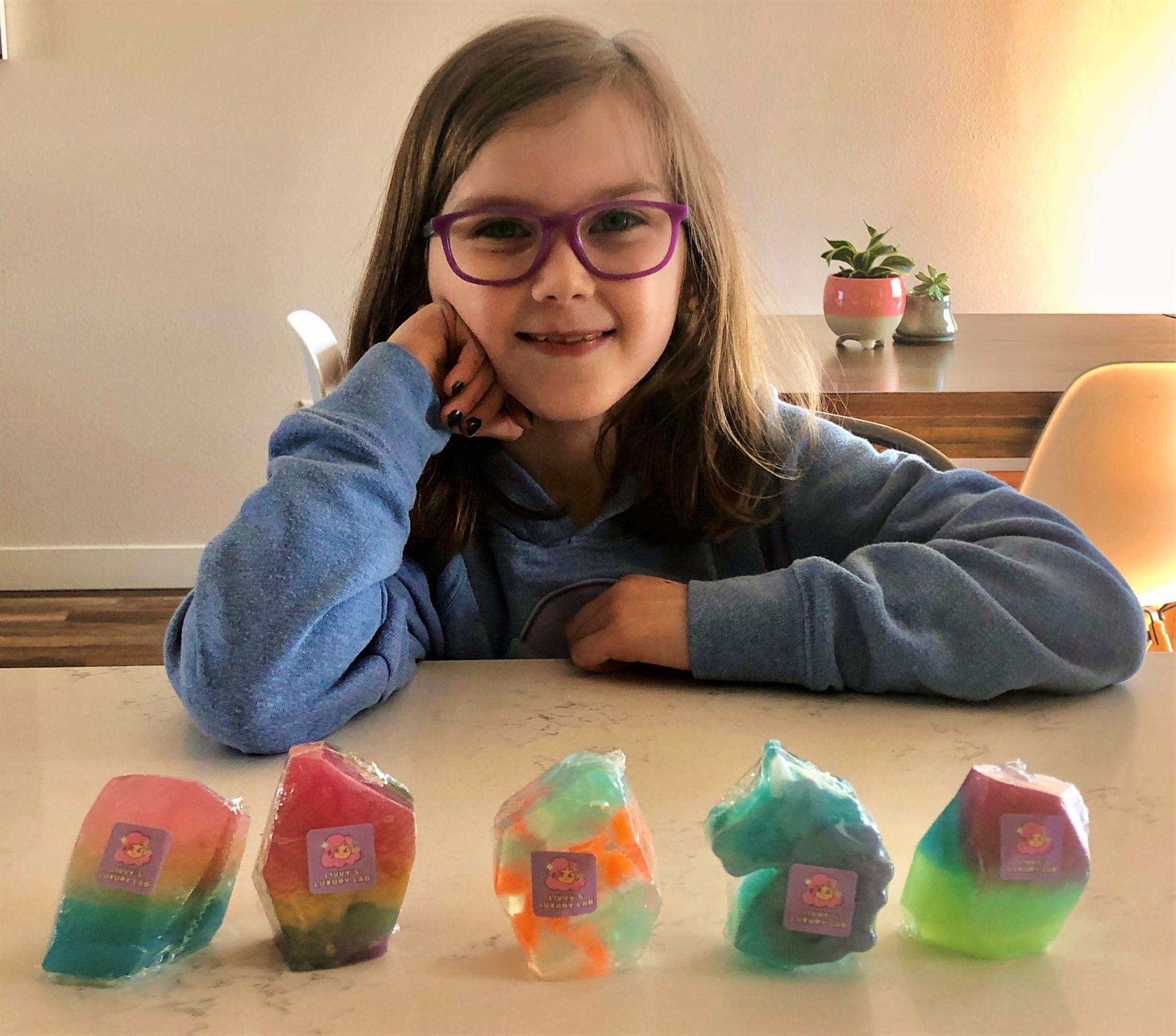 Eight-year-old Moorhead girl's soap biz cleans up at local craft fairs - Vimarsana News