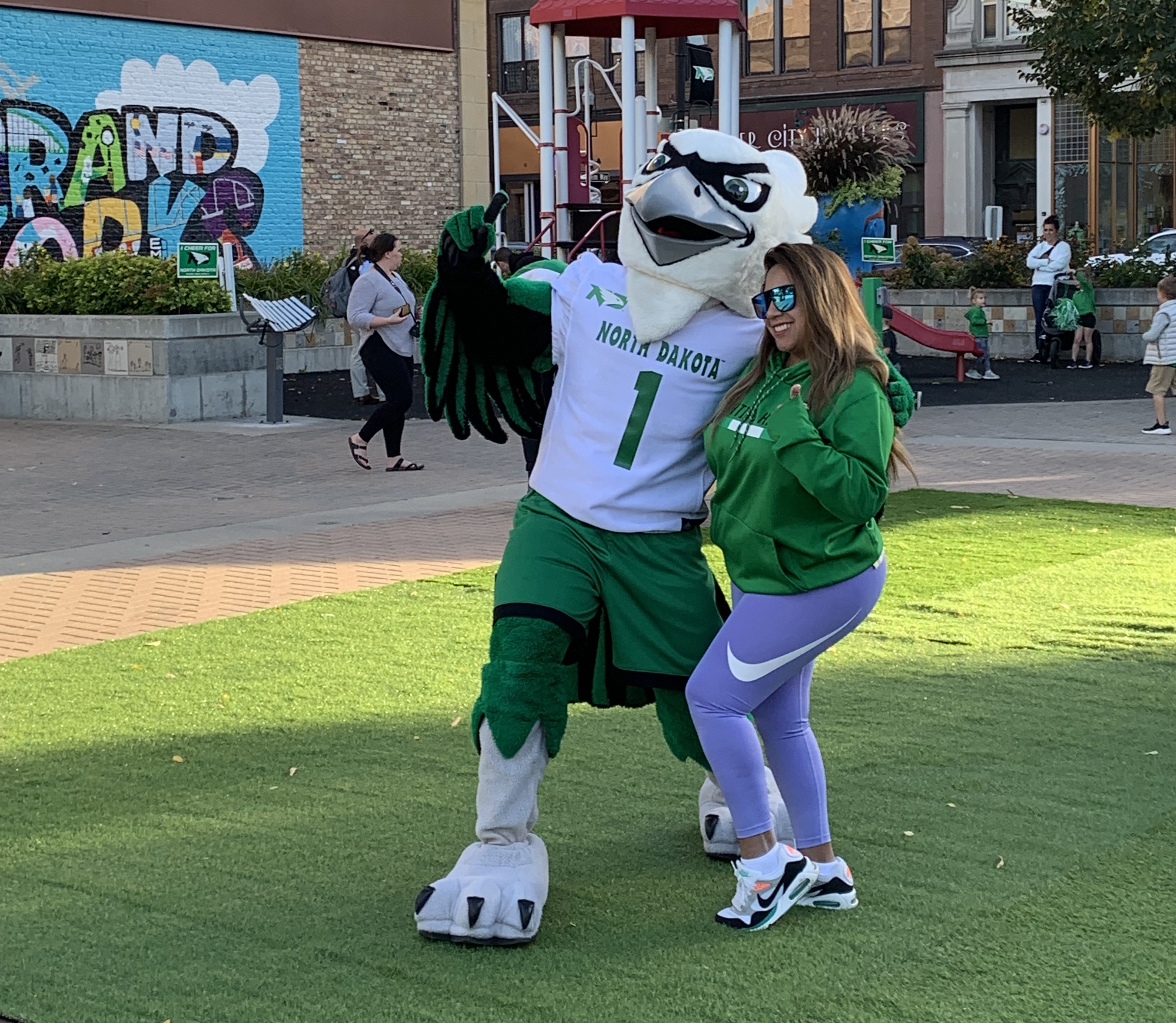 Grand Forks Downtown Development Association hosts first UND Homecoming Pep Rally in Town Square - Vimarsana News