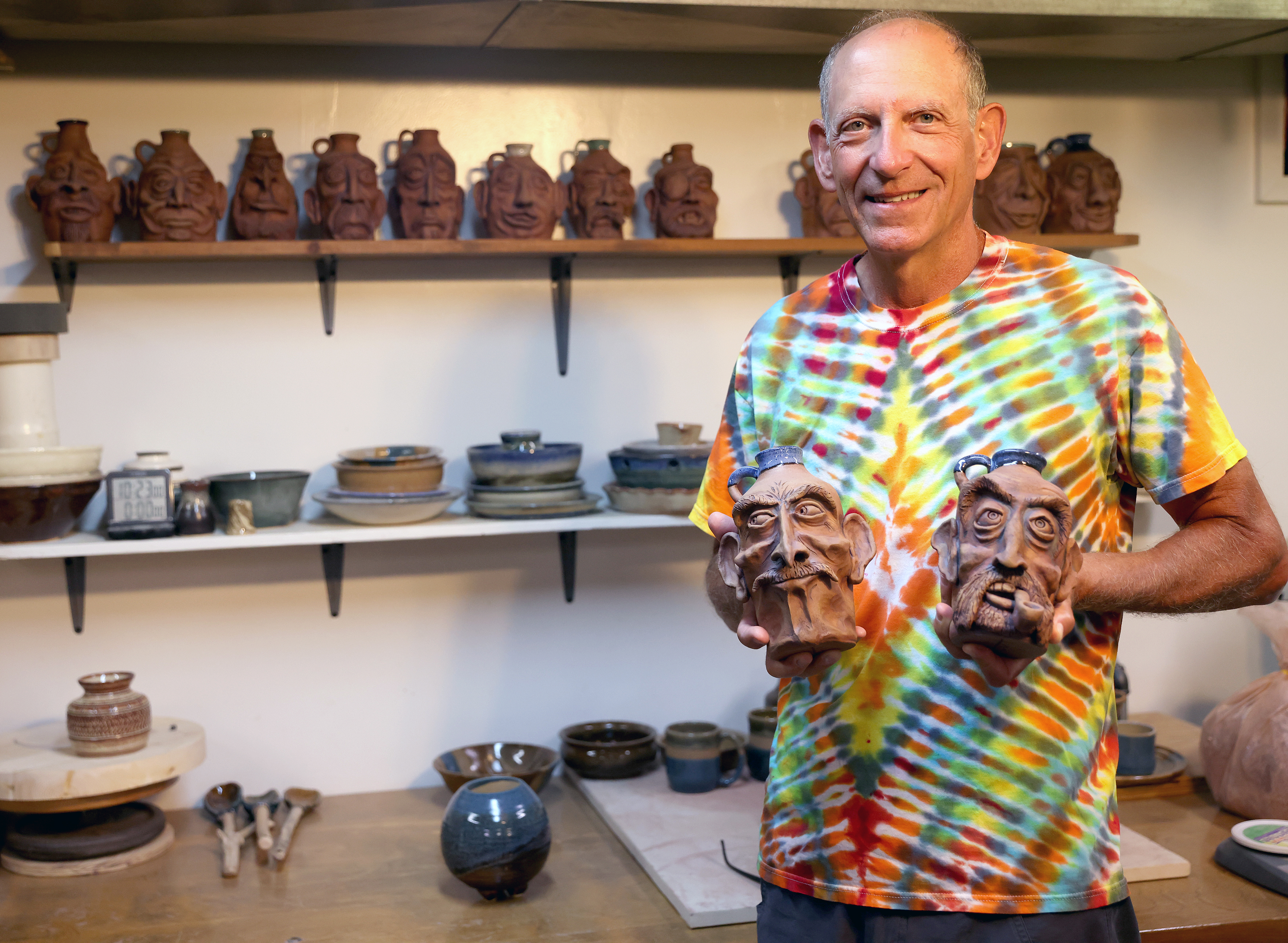 Worthington couple on the road to satisfying retirement years - Vimarsana News