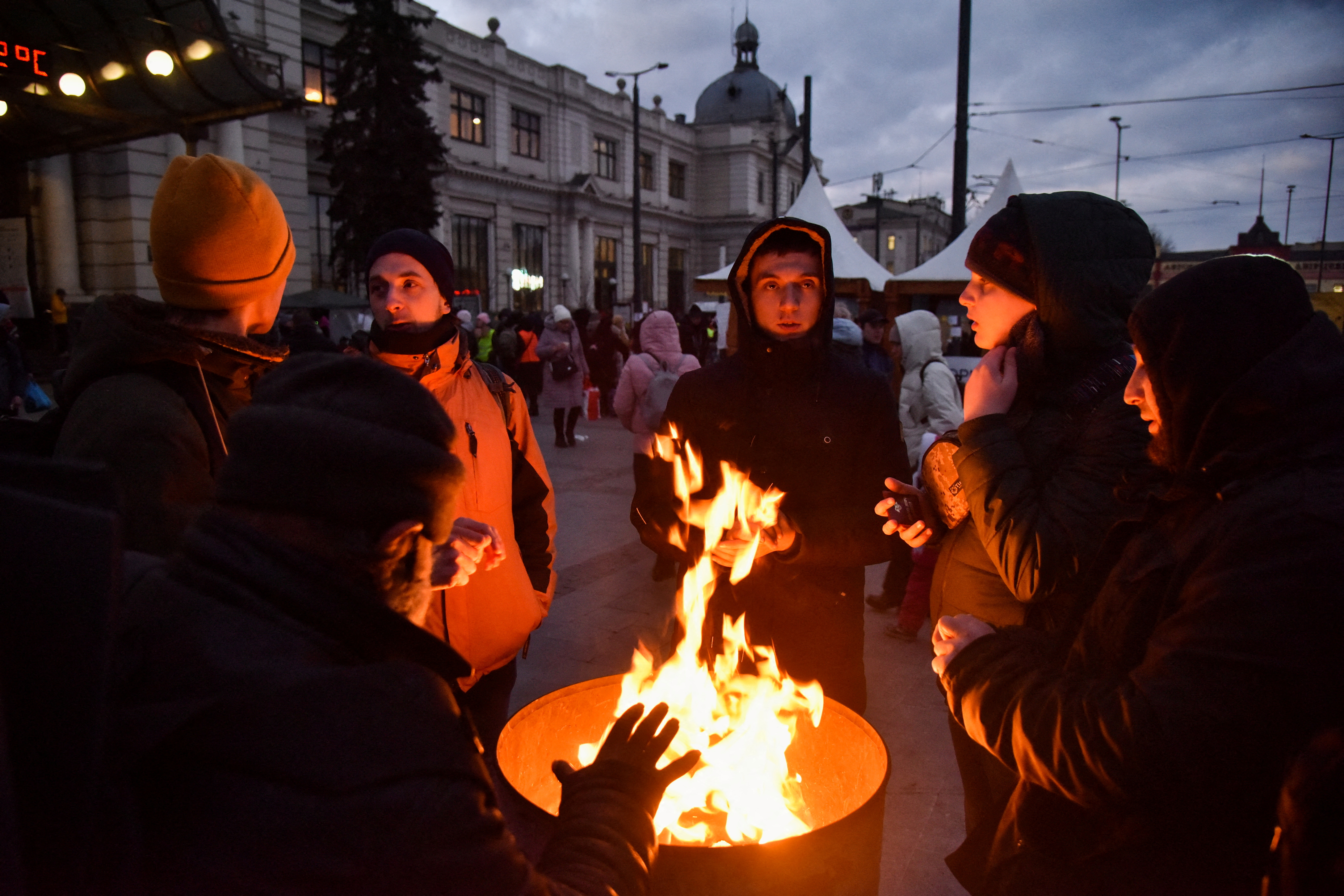 Ukraine's Zelenskiy defiant as Russian forces, despite setbacks, regroup near Kyiv - Vimarsana News