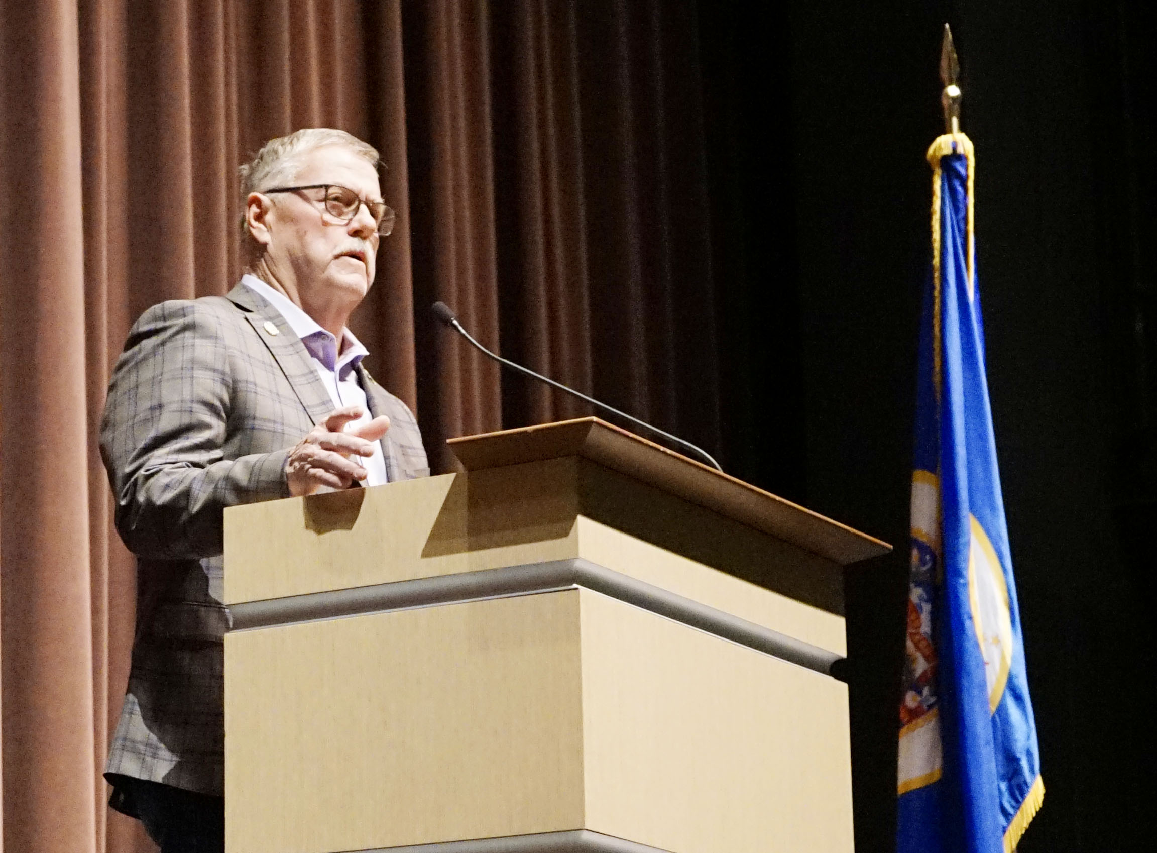 Minnesota State Senator Bill Ingebrigtsen looks back at sheriff days, legislative work - Vimarsana News