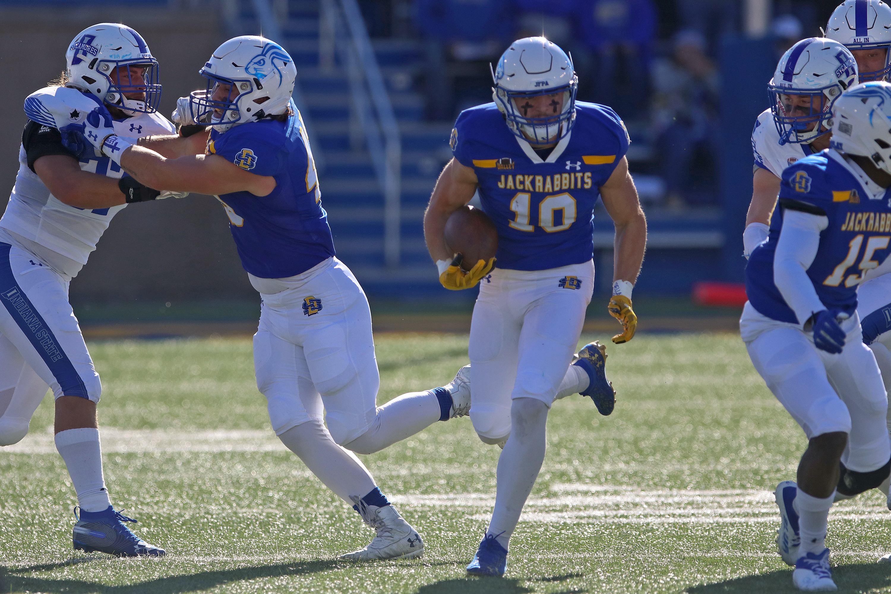 South Dakota State football primer: No. 1 Jackrabbits face final road test at Northern Iowa - Vimarsana News
