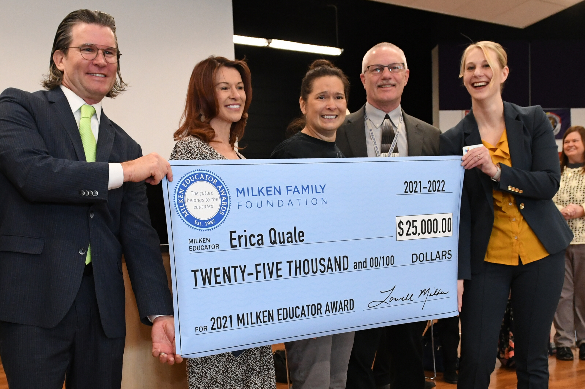Bismarck teacher wins $25,000 award for excellence in education - Vimarsana News