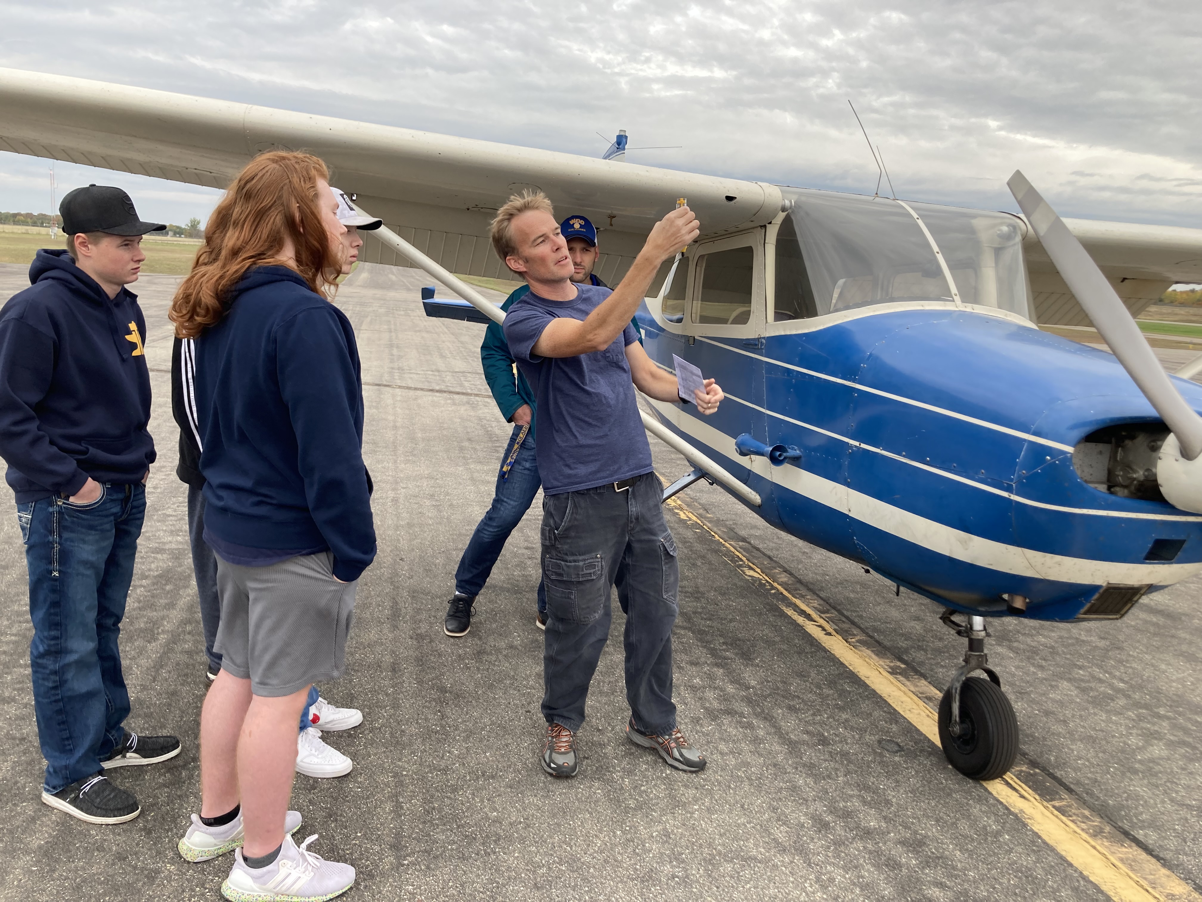 Students set to soar in WDC aviation program - Vimarsana News