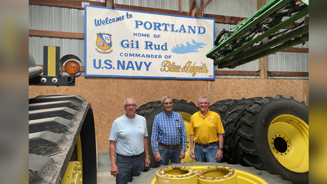 North Dakota native and Blue Angel legend Gil Rud writes book - Vimarsana News