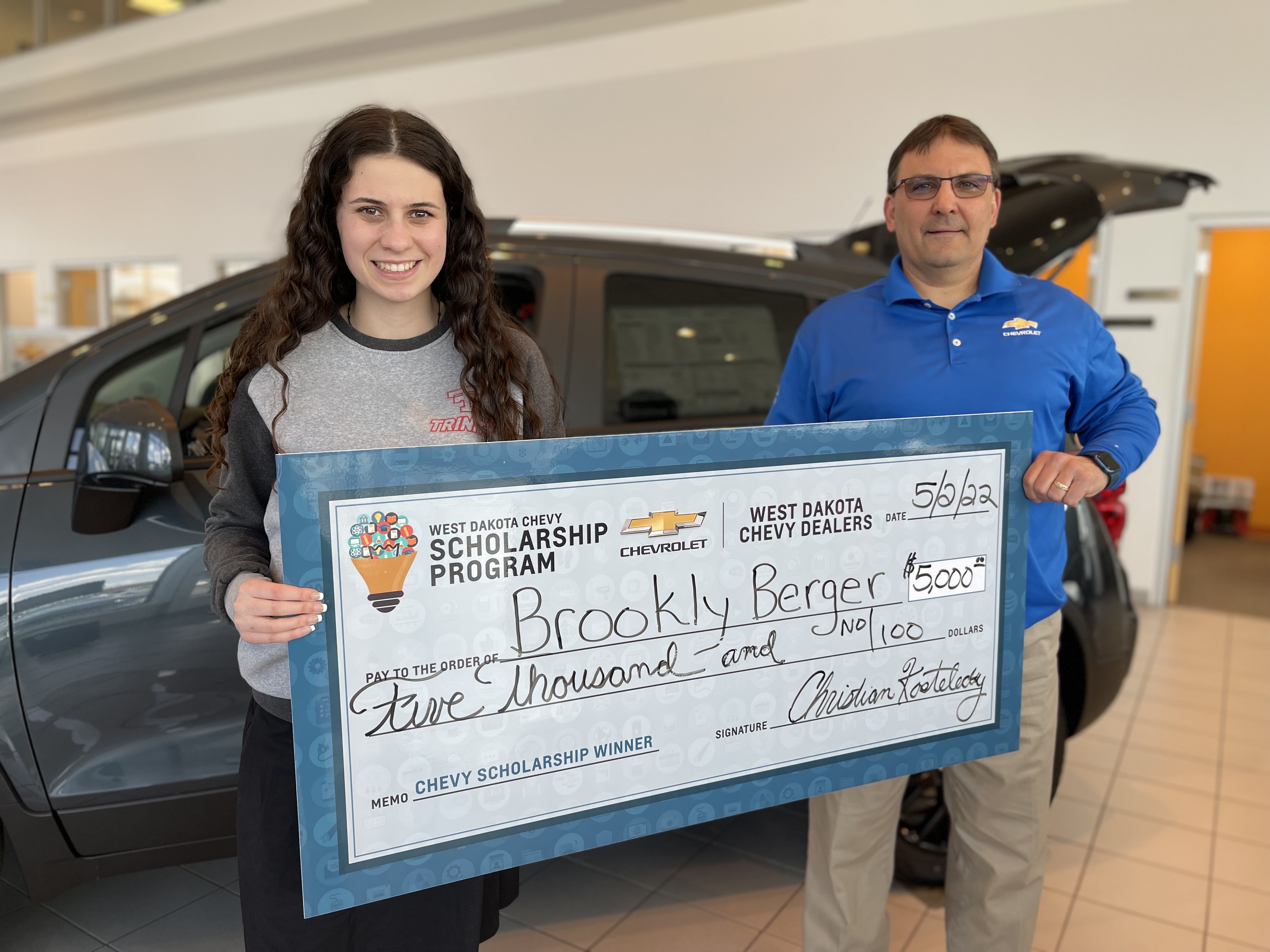 Trinity senior receives two scholarships from West Dakota Chevy Dealers - Vimarsana News